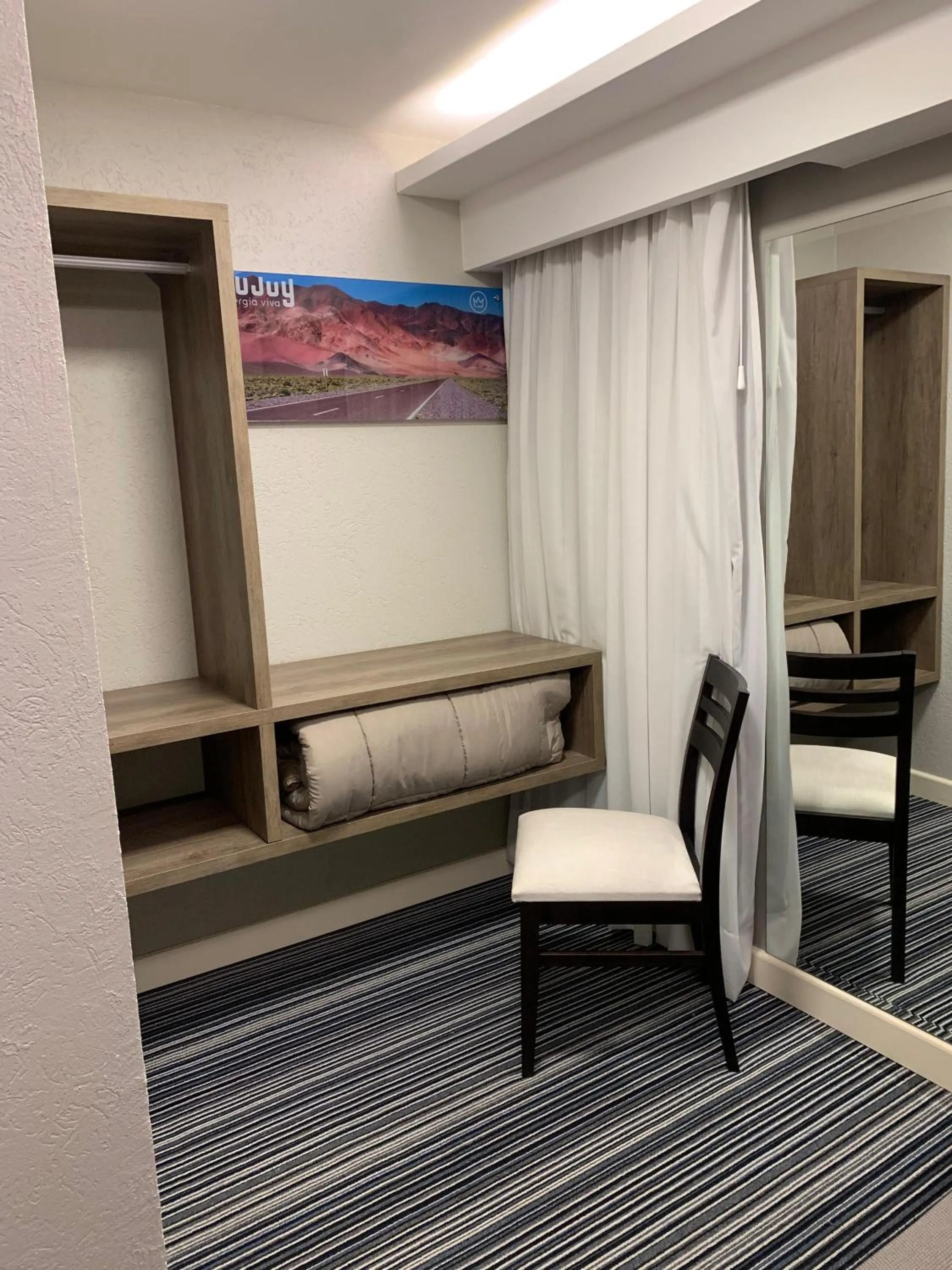 Photo of the whole room in Benjamín I