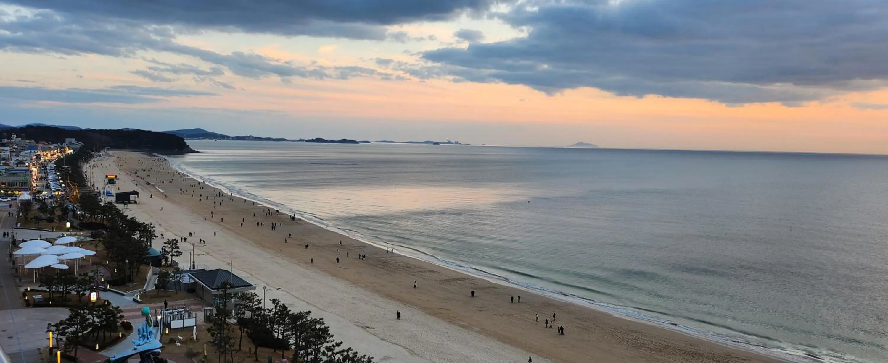 Natural landscape in Mud Beach Hotel