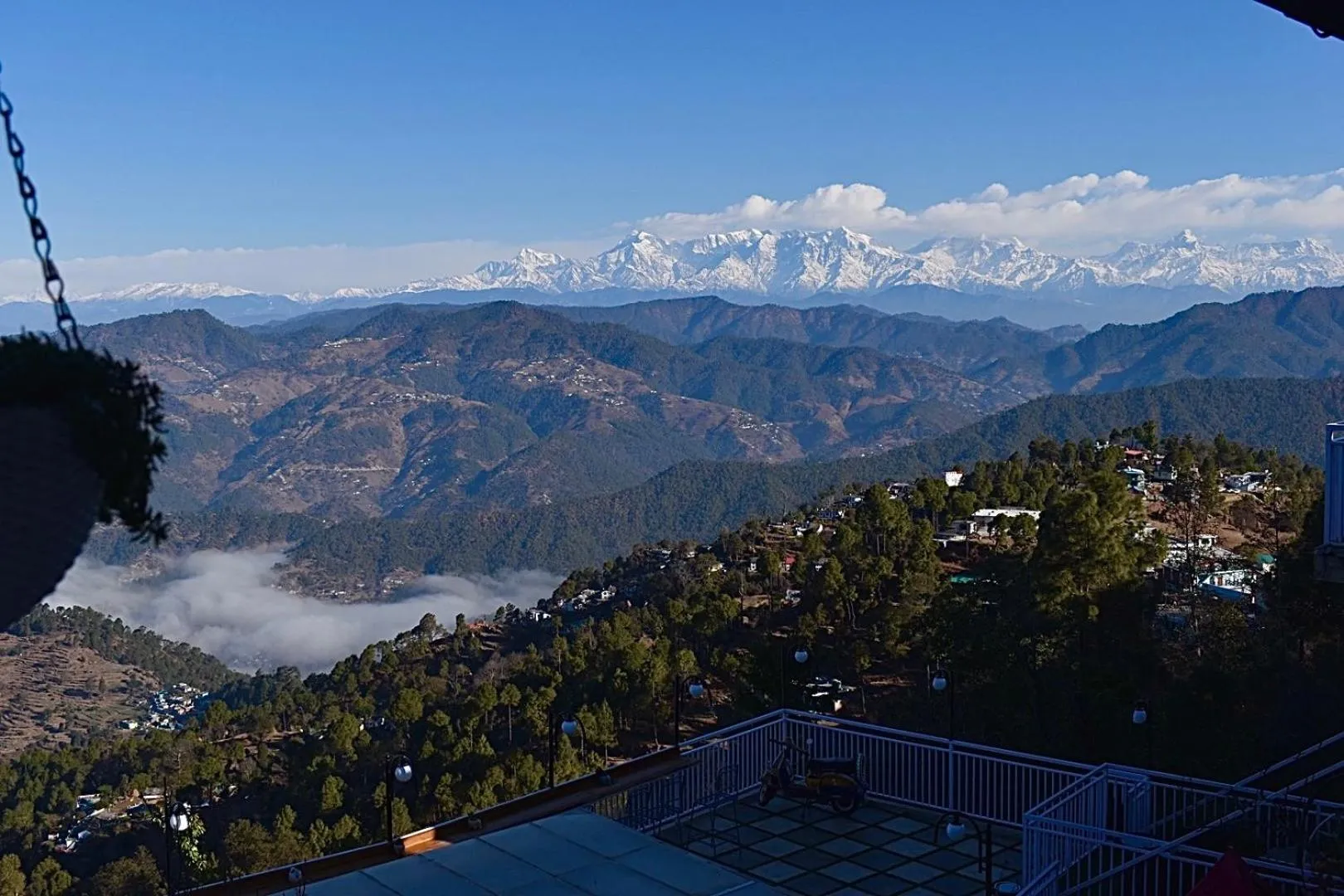 Kasar Himalaya Holiday Resort, Binsar Rd