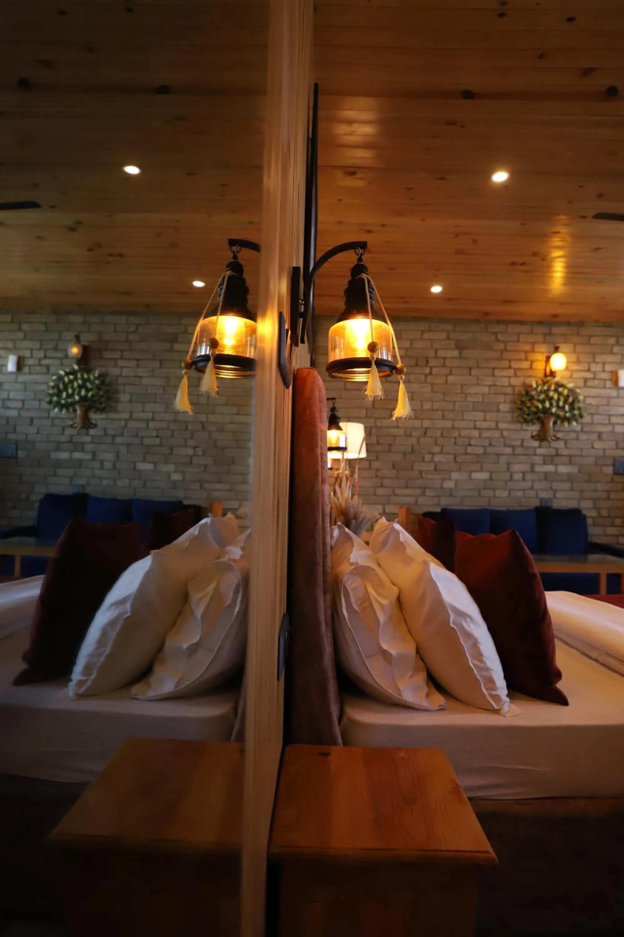 Kasar Himalaya Holiday Resort, Binsar Rd