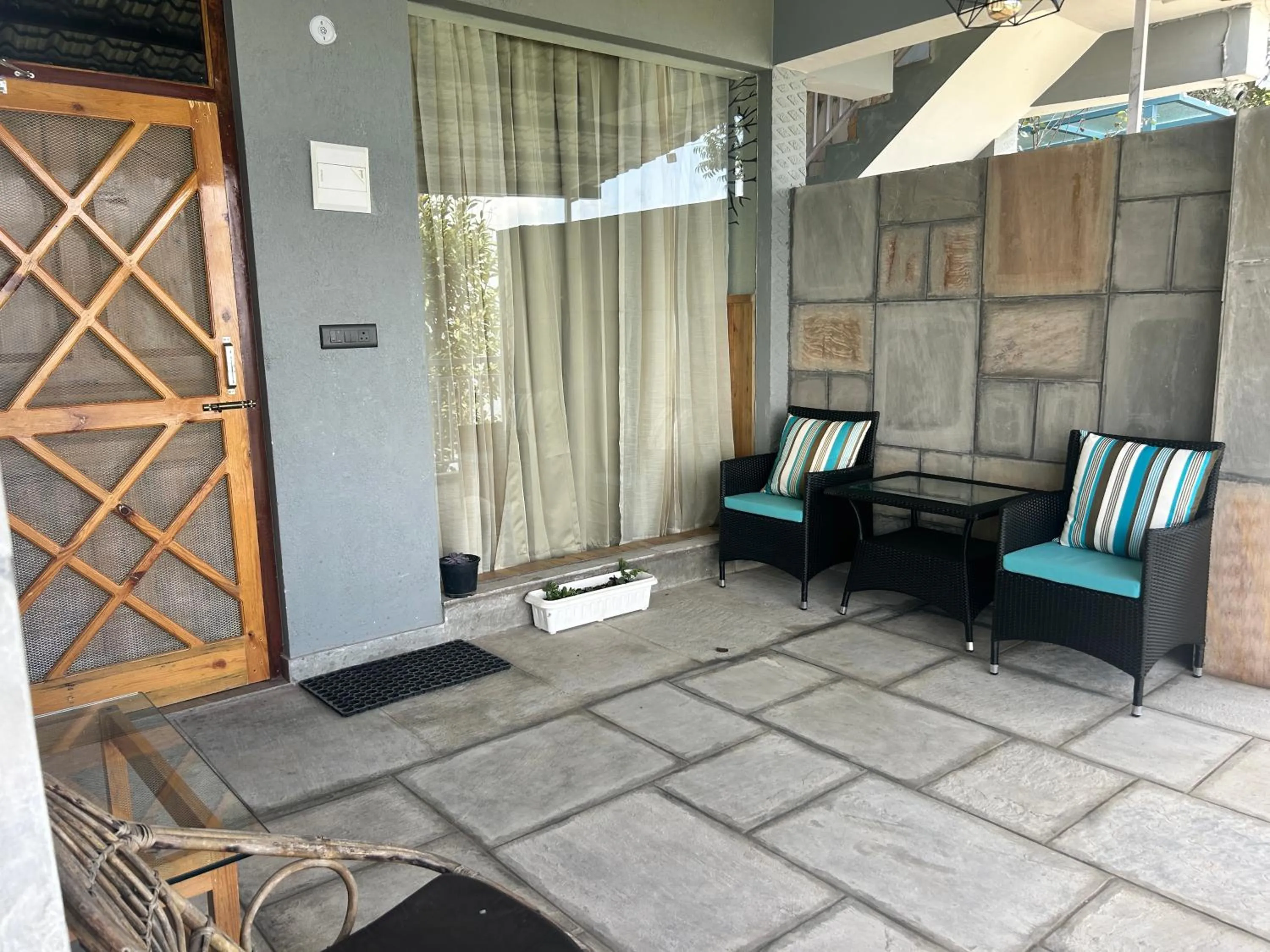 Kasar Himalaya Holiday Resort, Binsar Rd