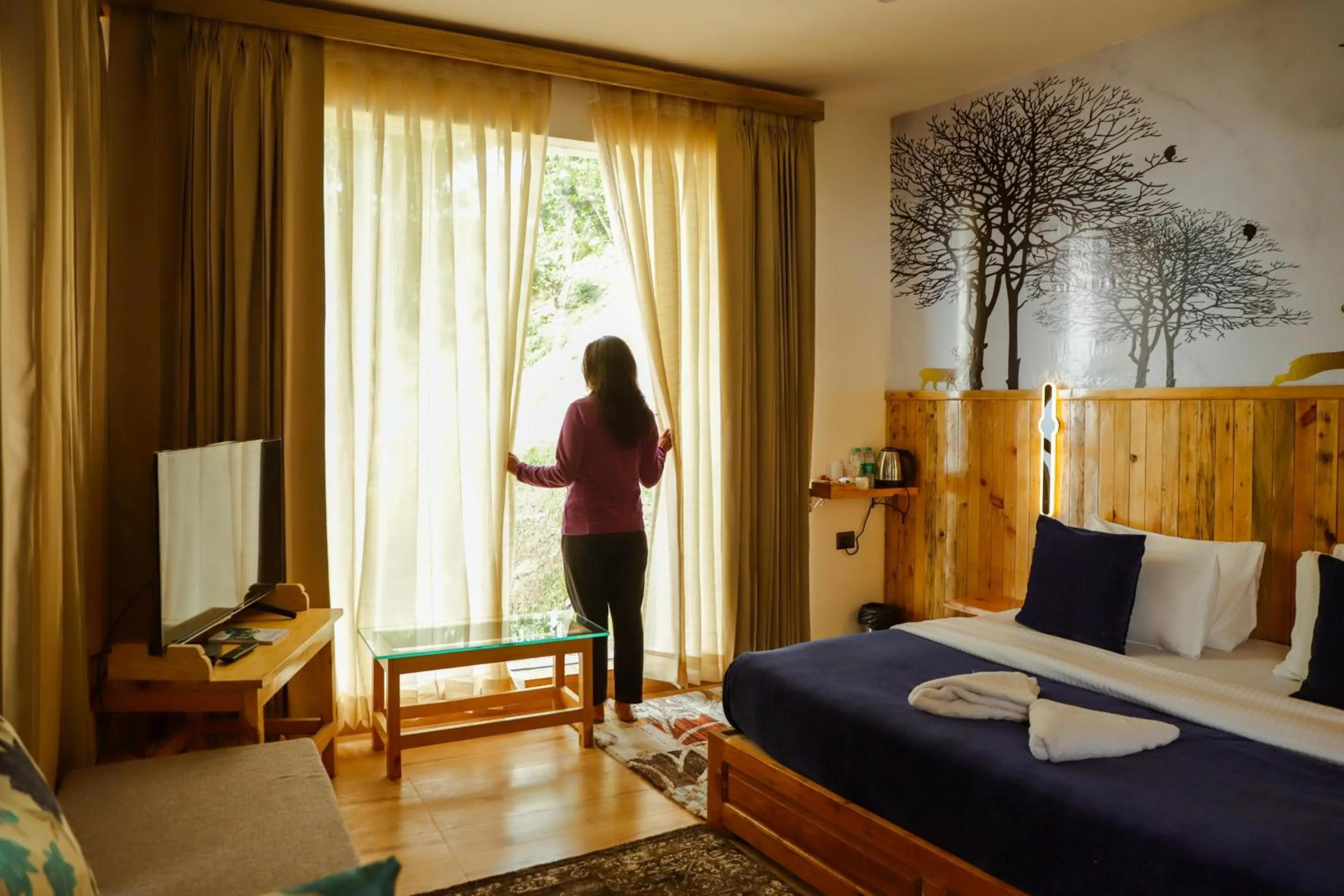 Kasar Himalaya Holiday Resort, Binsar Rd