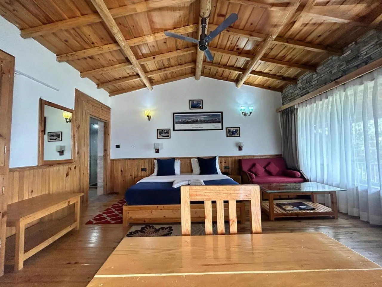 Kasar Himalaya Holiday Resort, Binsar Rd