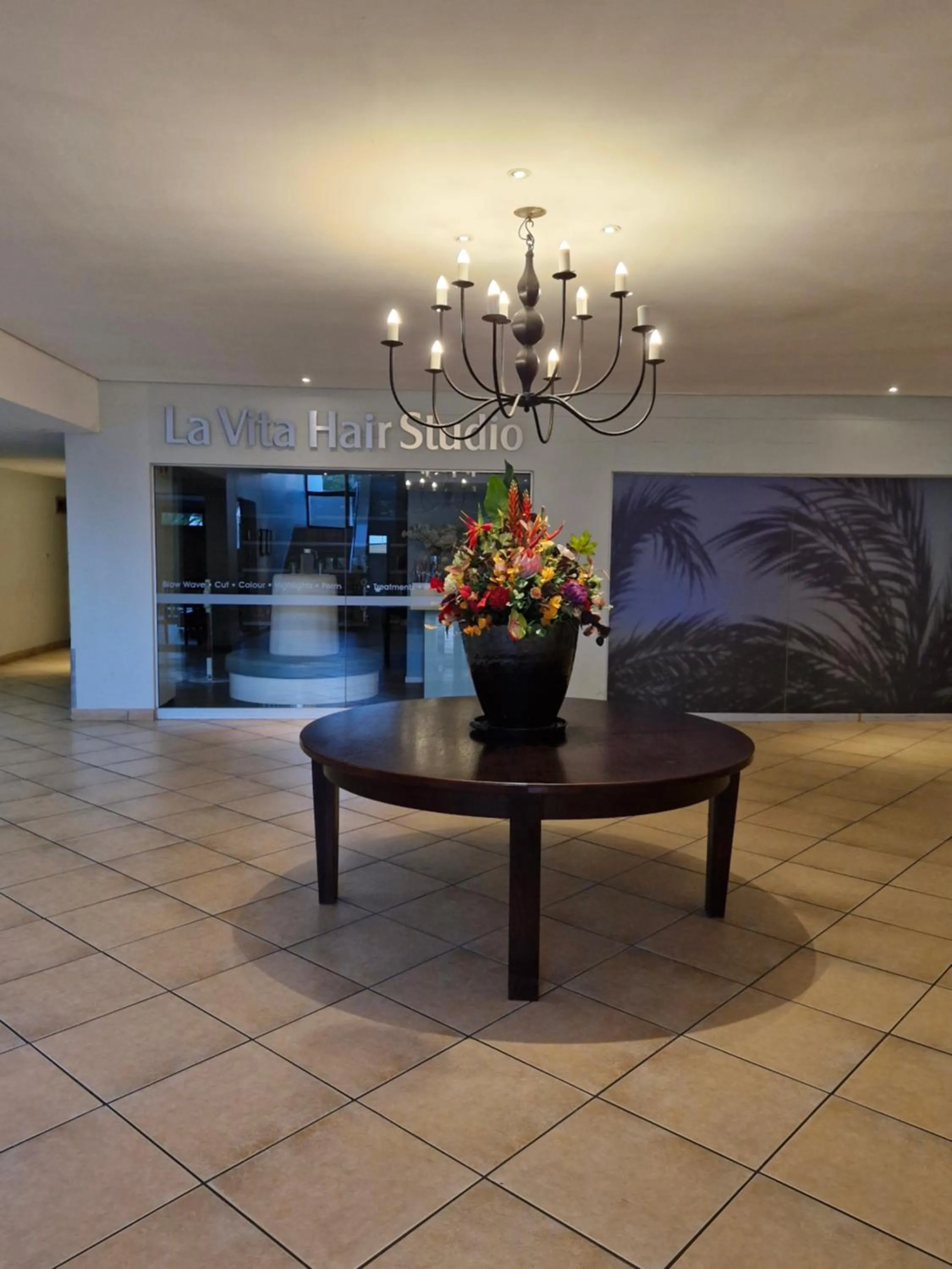 hair dresser in Breakers Resort, Umhlanga, 232