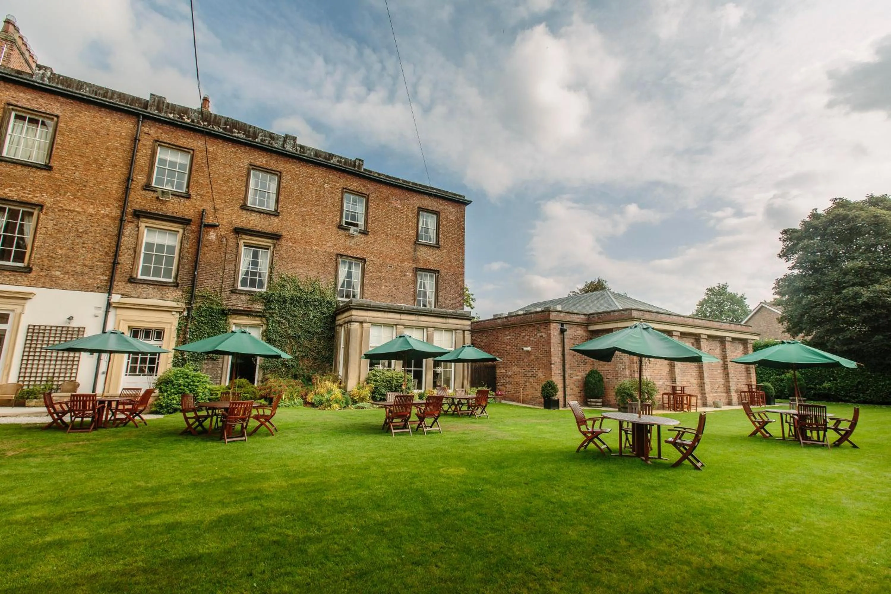 Garden in Bannatyne Hotel Darlington