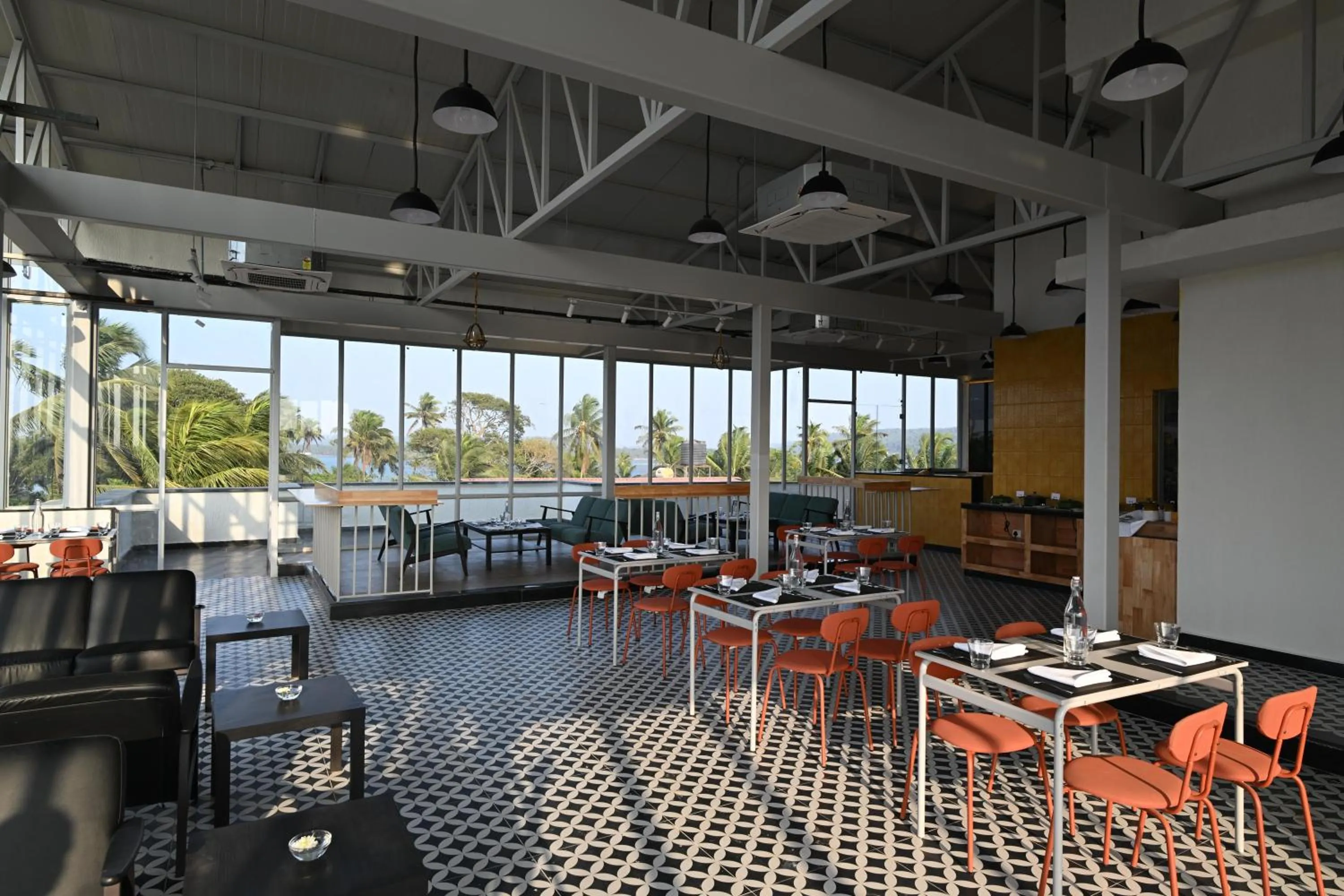 Restaurant/places to eat in Bedzzz Xclusiv Morjim, Goa By Leisure Hotels