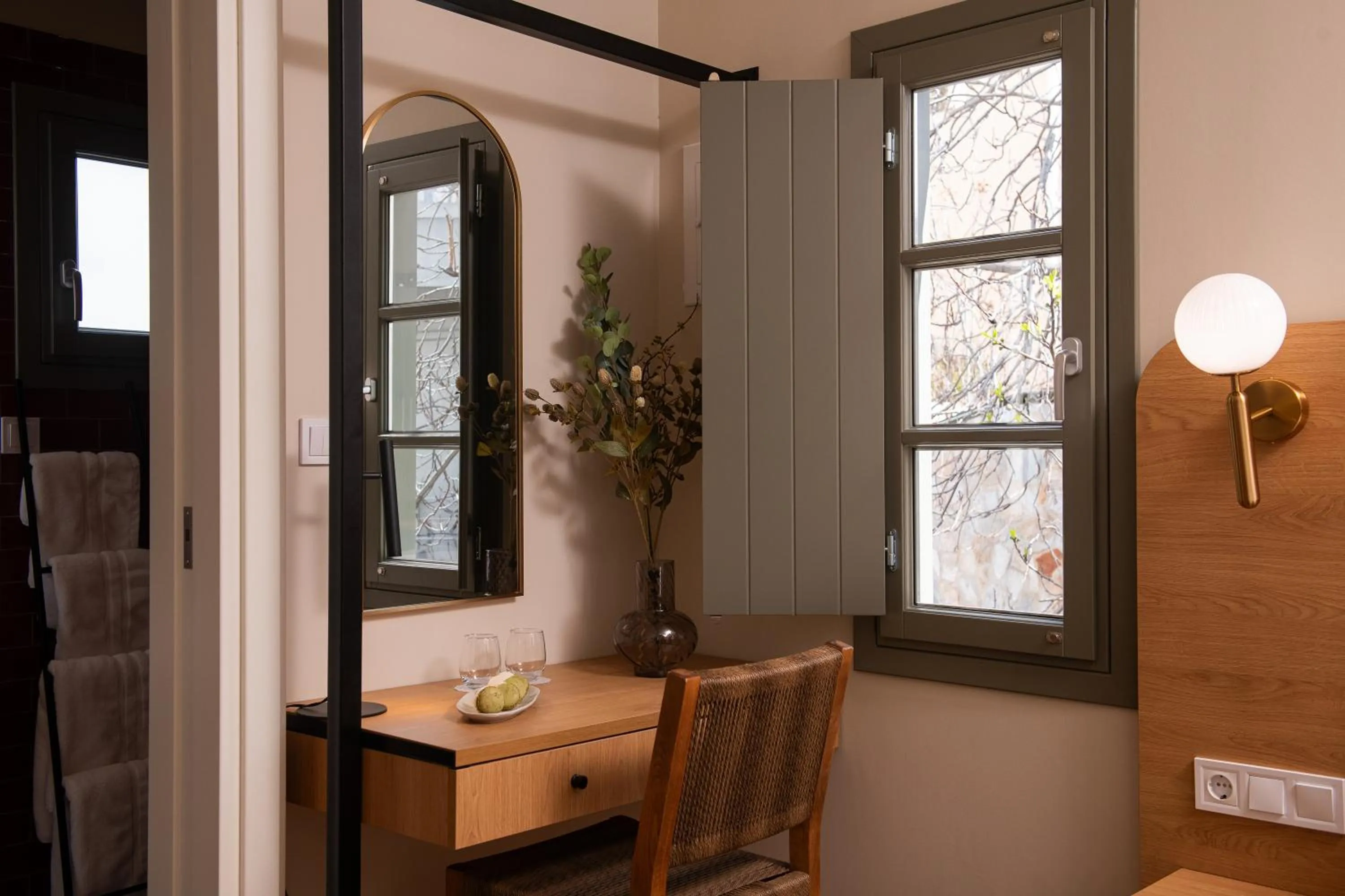 Decorative detail in Living Yard Acropolis