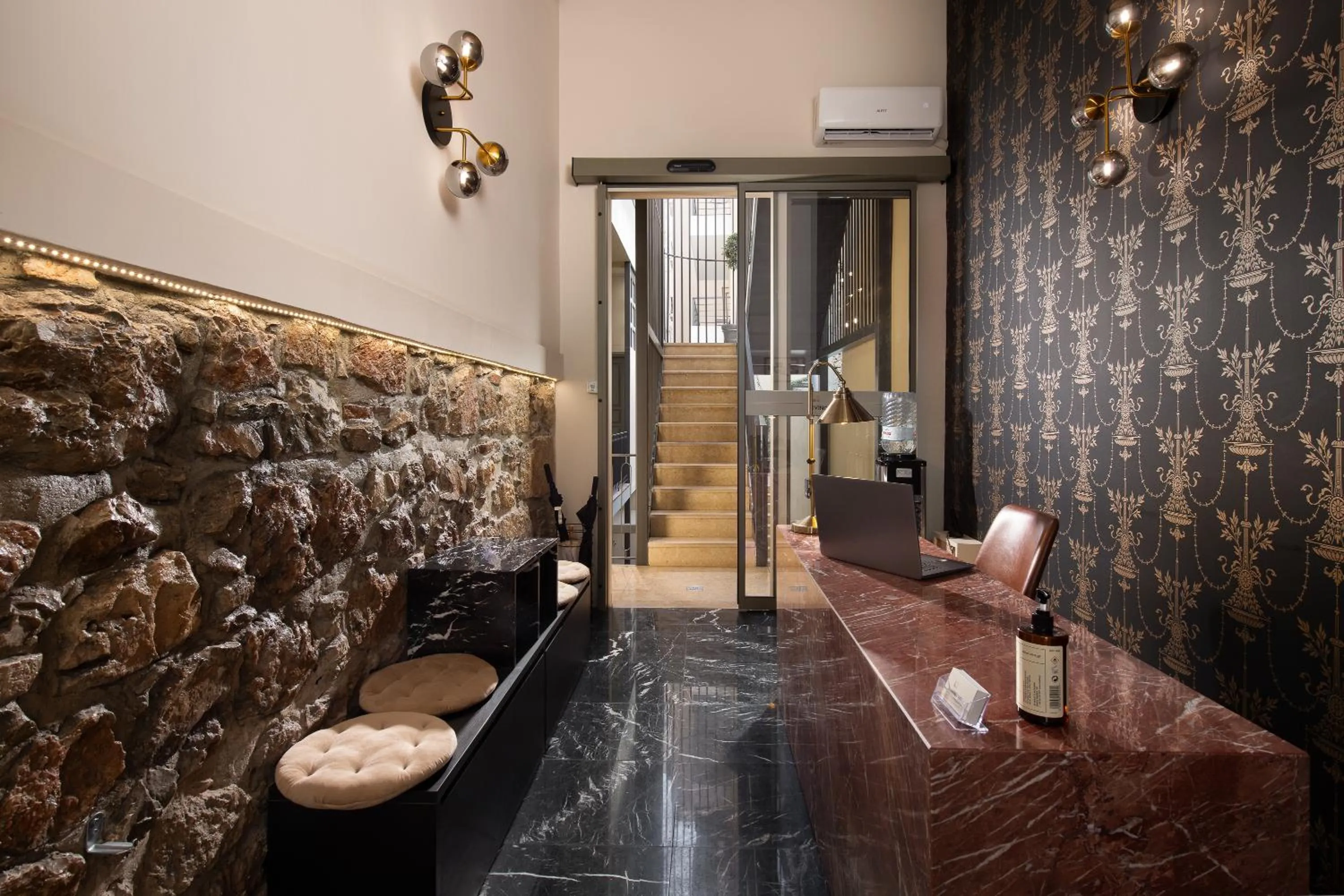 Lobby or reception in Living Yard Acropolis