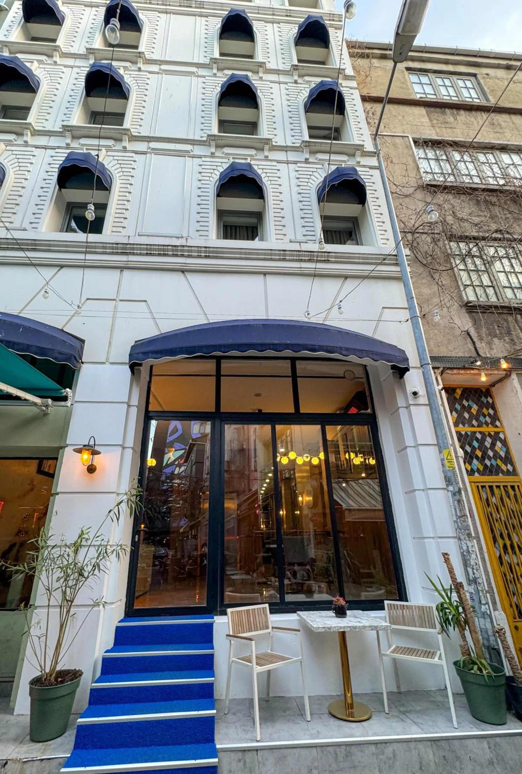 Property building in Le Port Karaköy