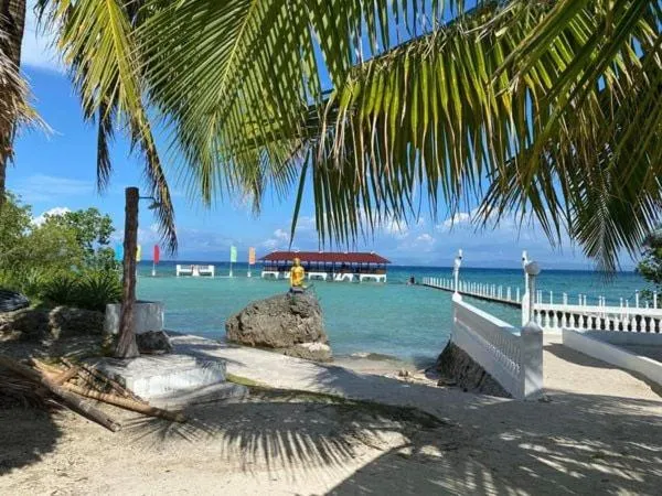 Sea view in Whispering Palms Island Resort