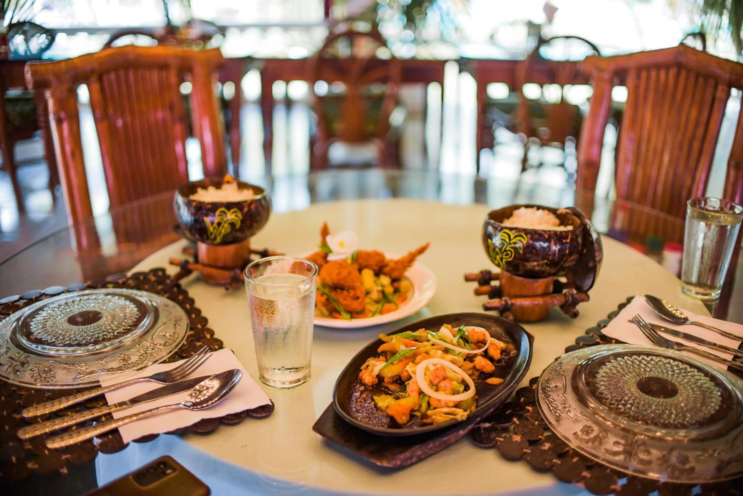 Food in Whispering Palms Island Resort