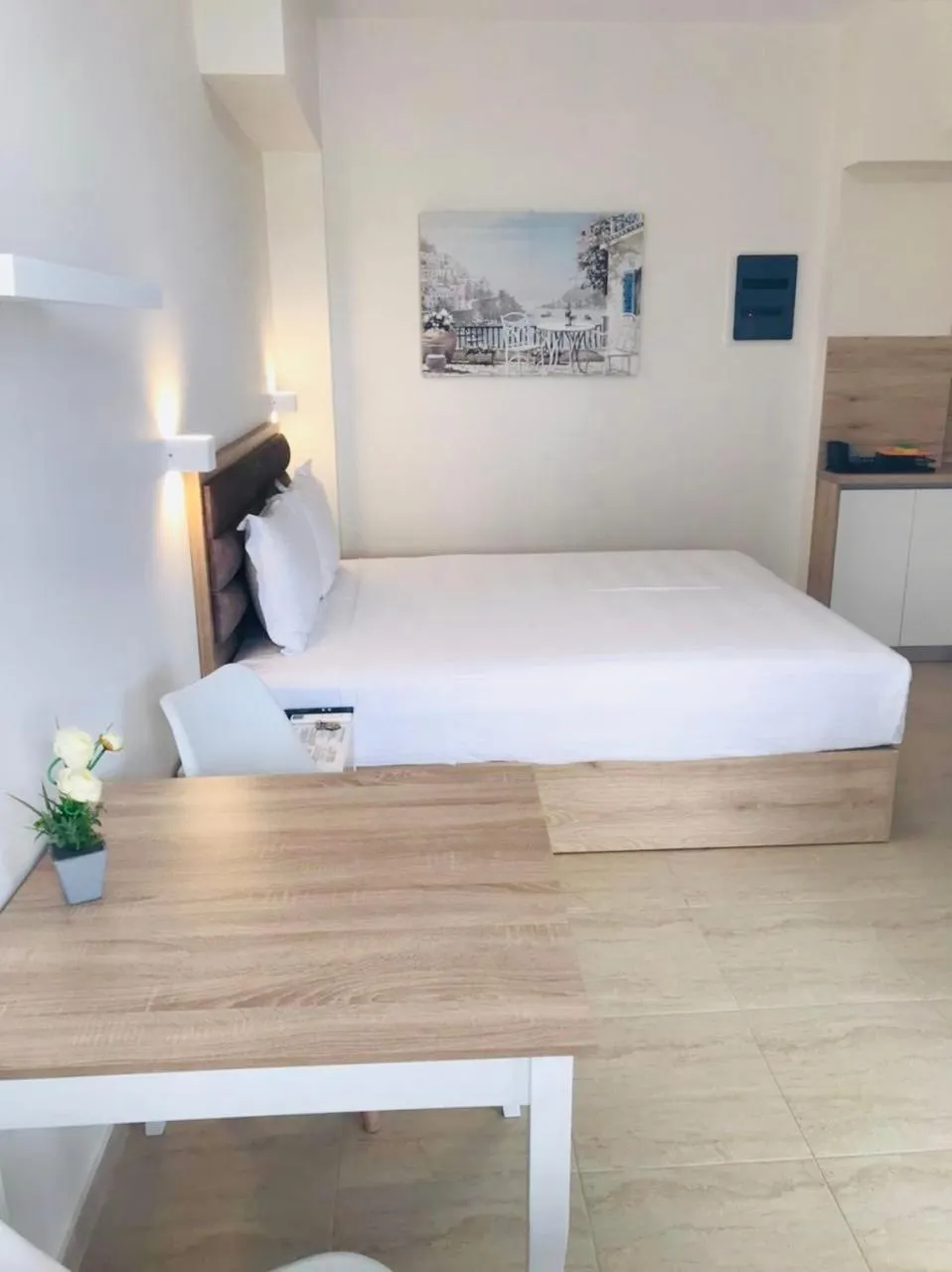 Bed in Navarino Luxe Suites