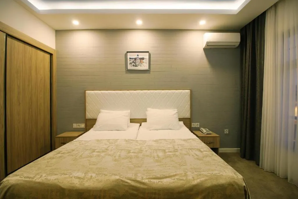 Bed in ZamZam-Madinah Halal Hotels Group