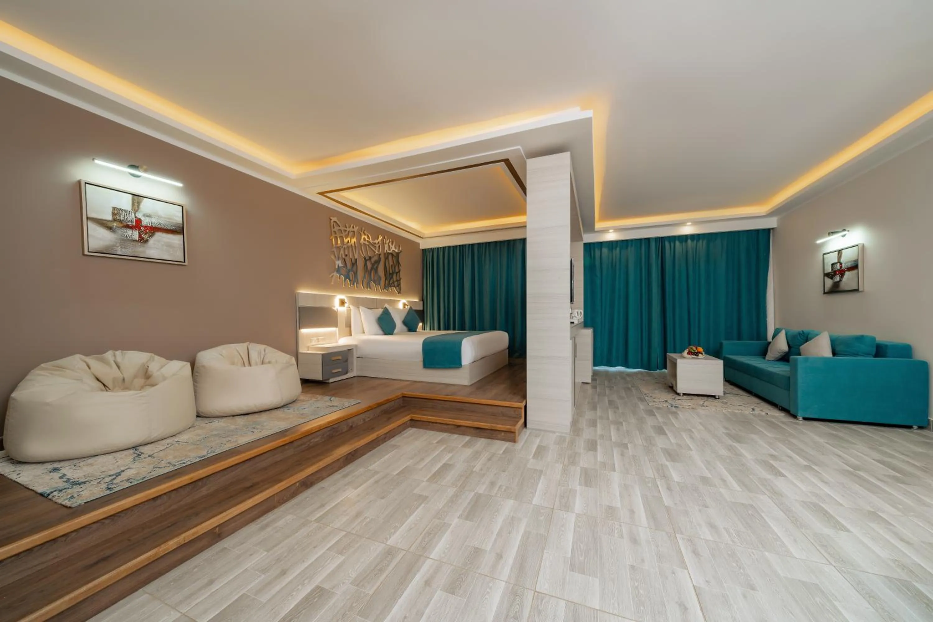 Bed in SIRENA BEACH RESORT & SPA