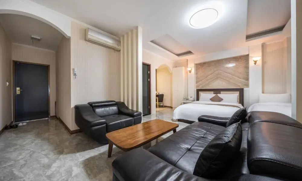 Superior Twin Room in Ansan Seowon Tourist Hotel Superior Twin Room in Ansan Seowon Tourist Hotel