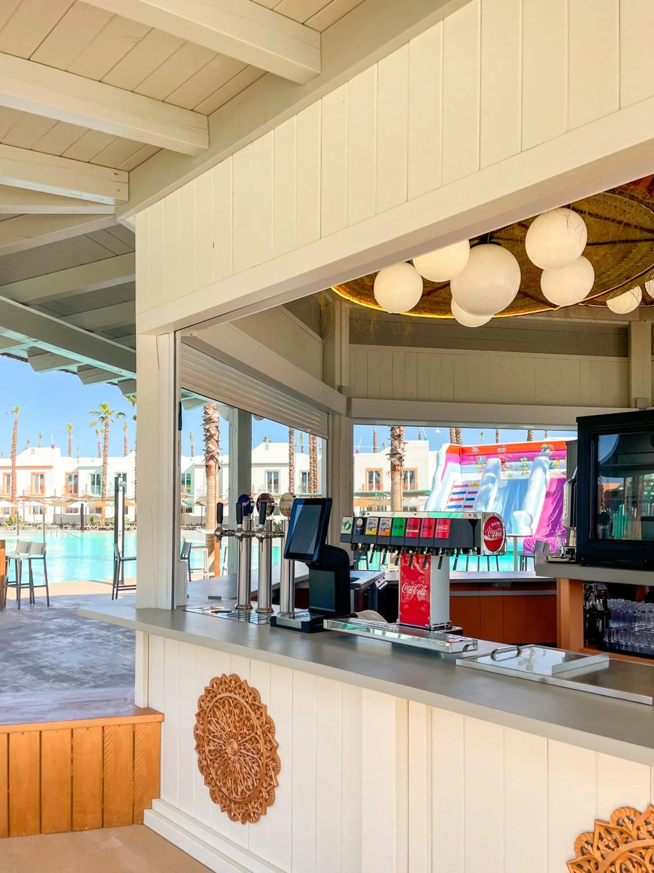 Food and drinks in ON City Resort All Inclusive Prime