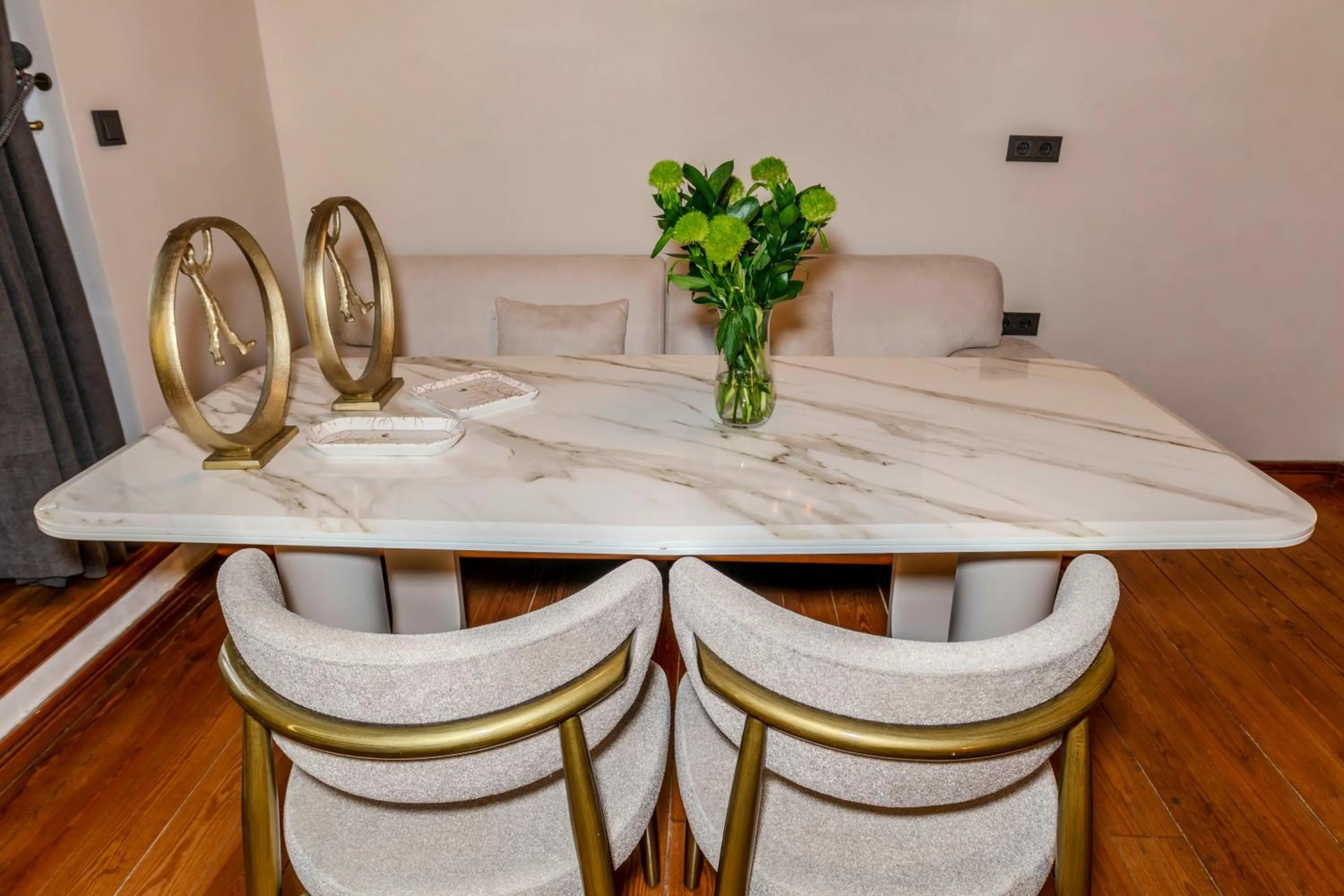 Photo of the whole room in Elmira Pera Hotel & - Special Class