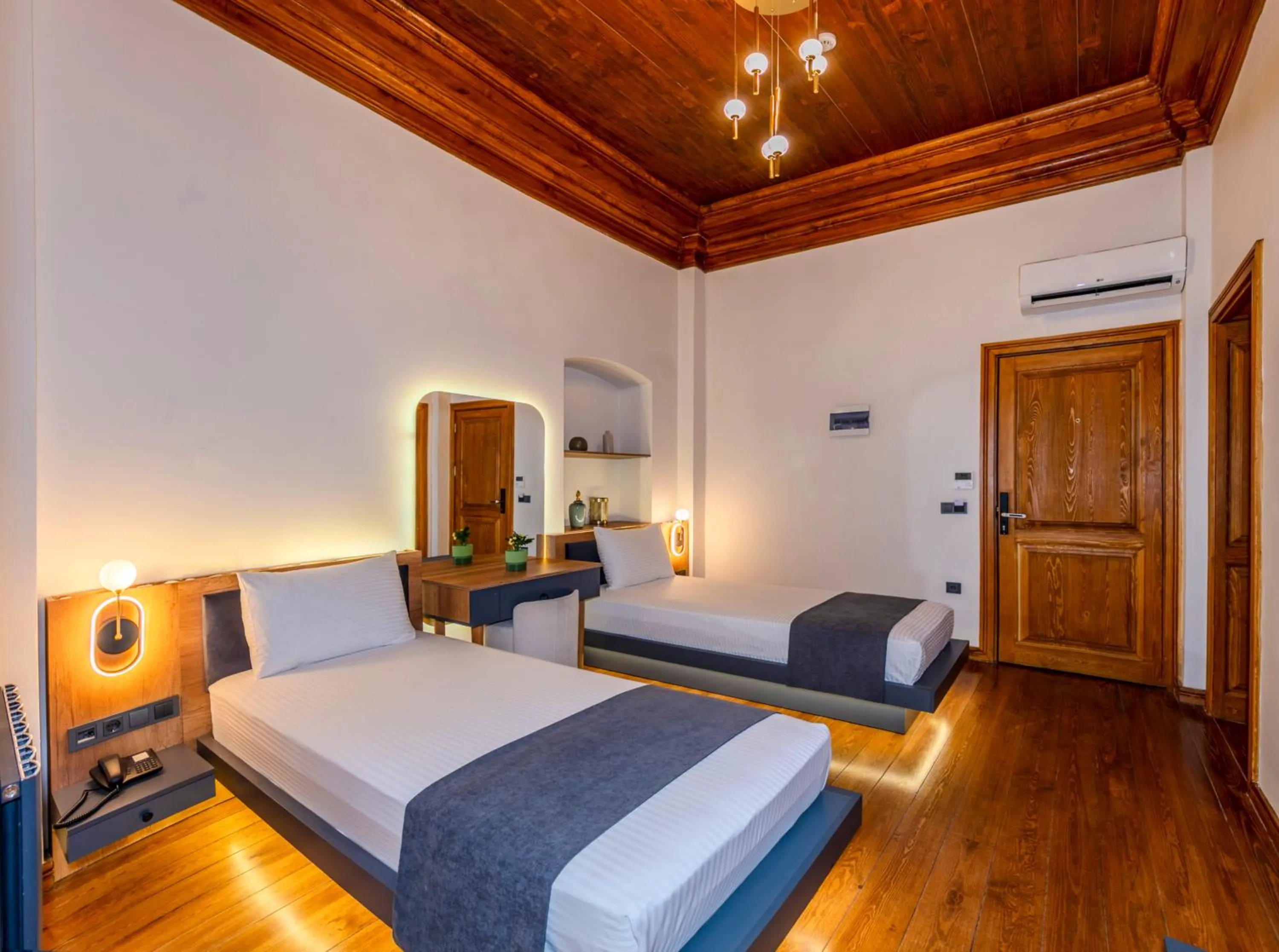 Bedroom, Bed in Elmira Pera Hotel & - Special Class
