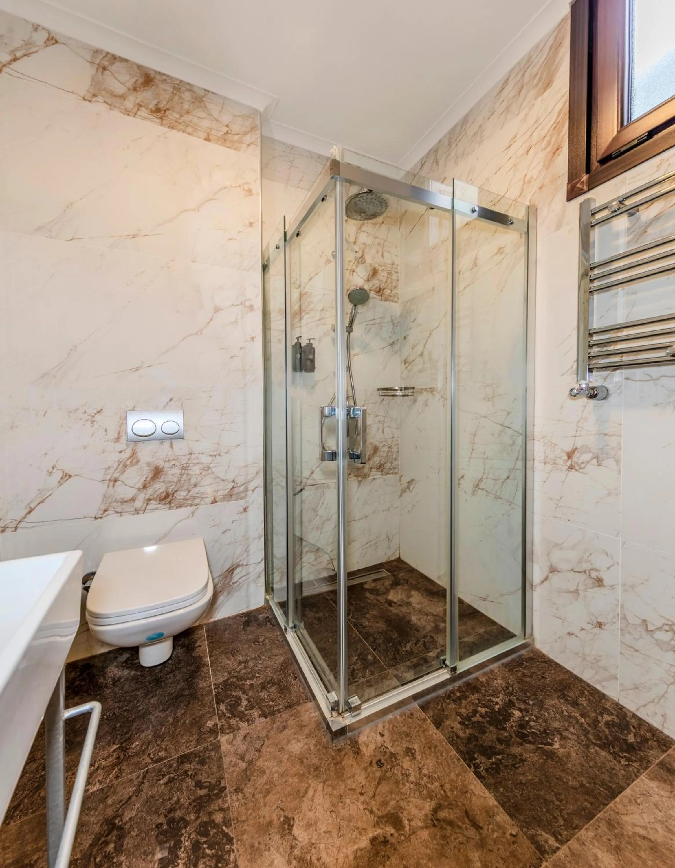 Shower in Elmira Pera Hotel & - Special Class