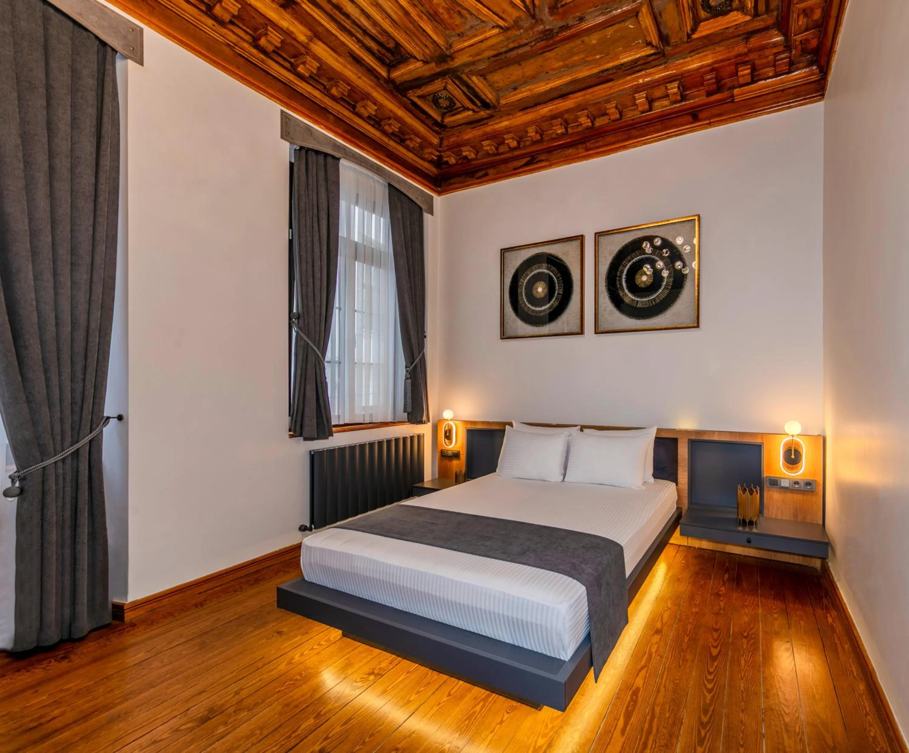 Bedroom, Bed in Elmira Pera Hotel & - Special Class