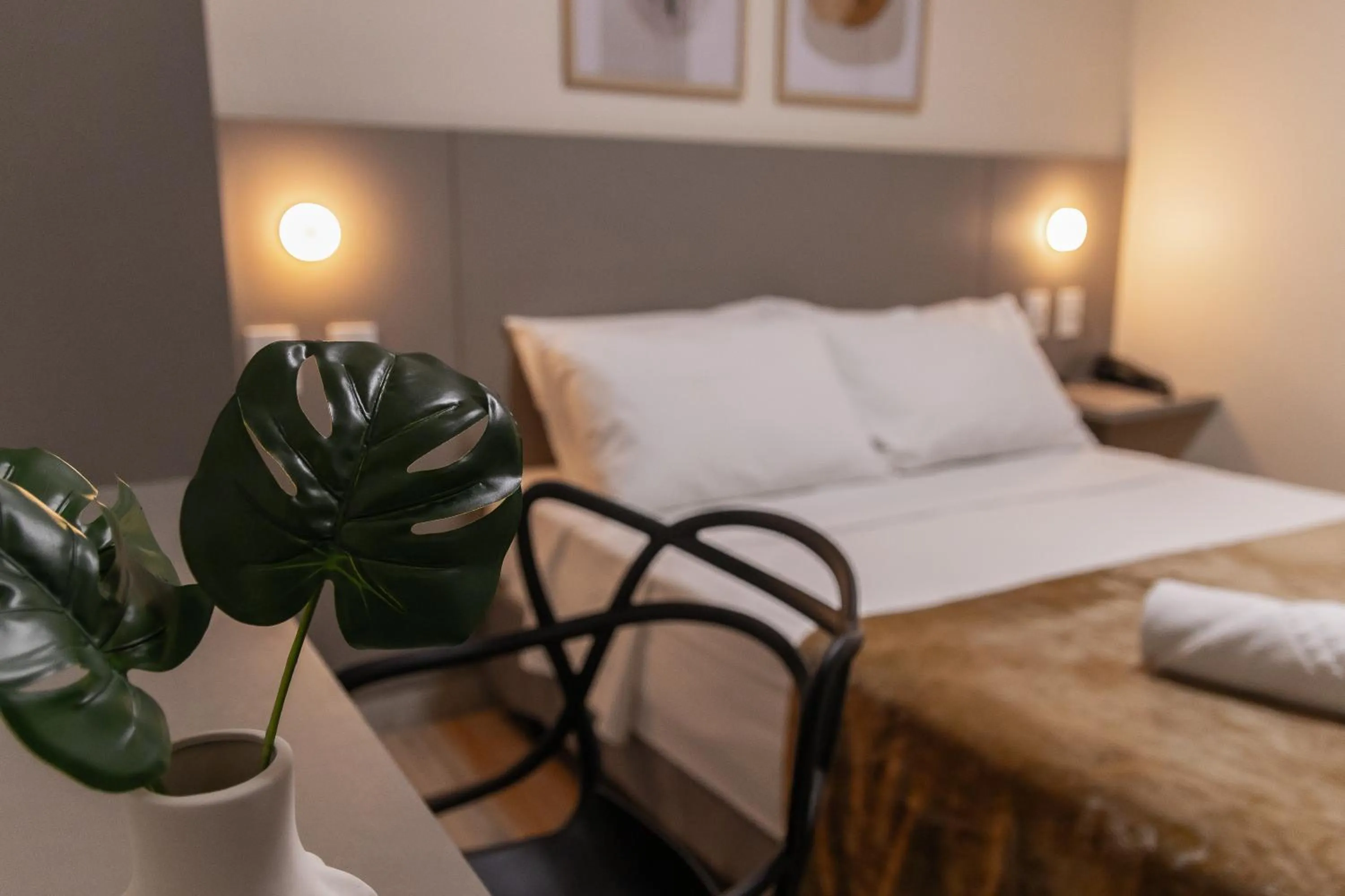 Bed in Augusta Hotel