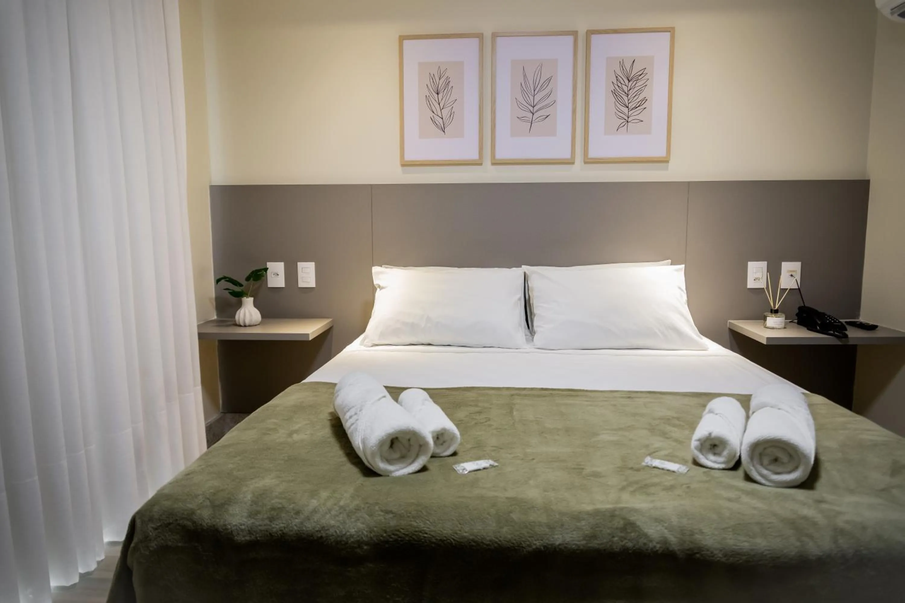 Bed in Augusta Hotel