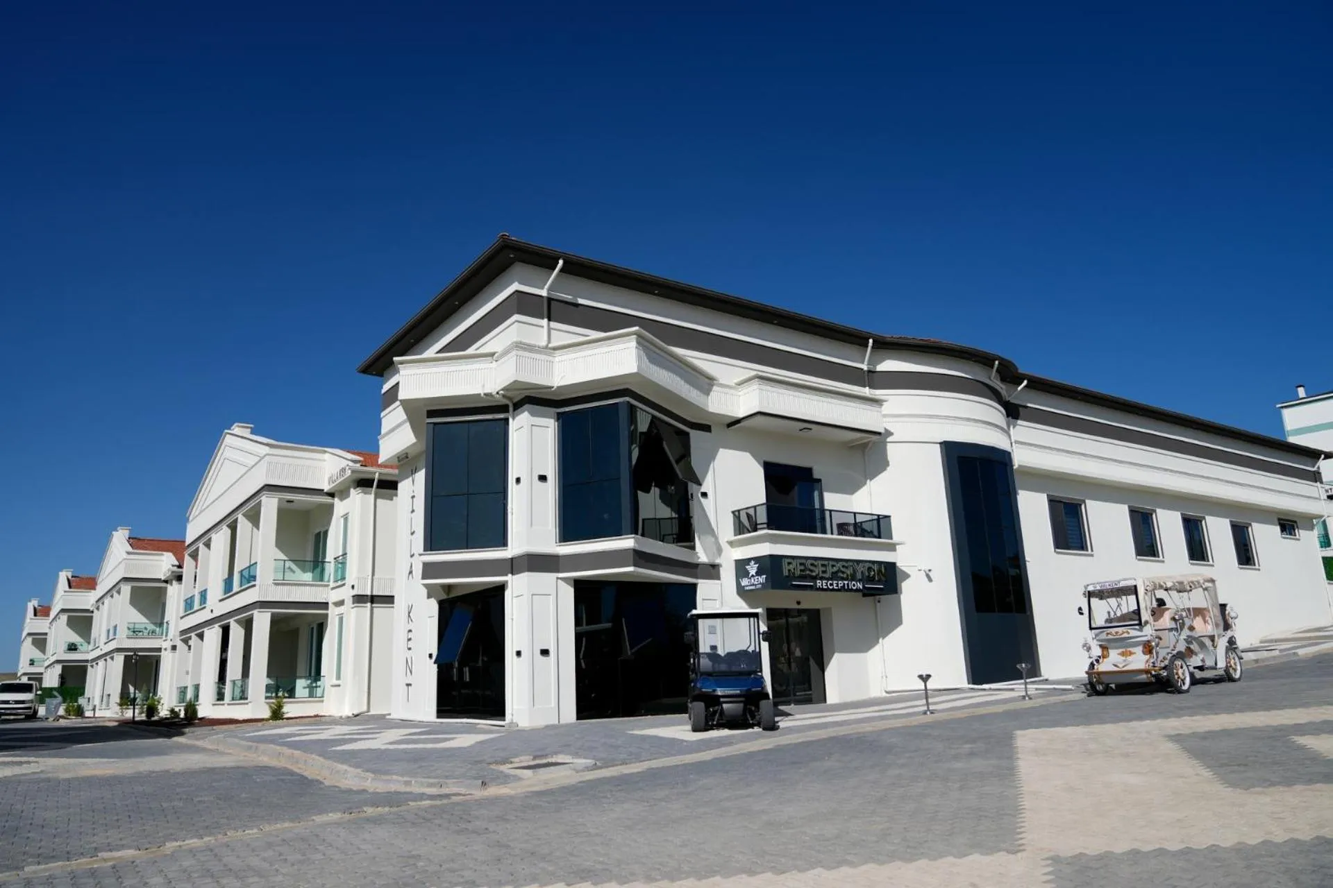 Property building in Villa Kent Termal Otel