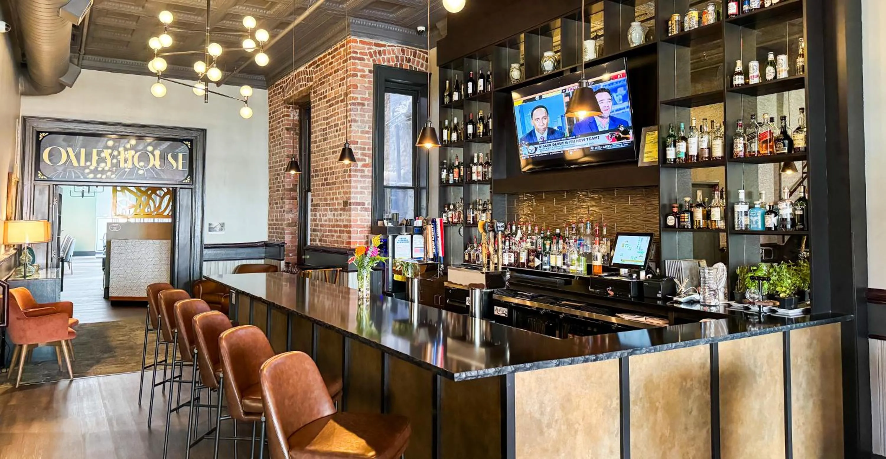 Restaurant/places to eat in Tygart Hotel, an Ascend Collection Hotel