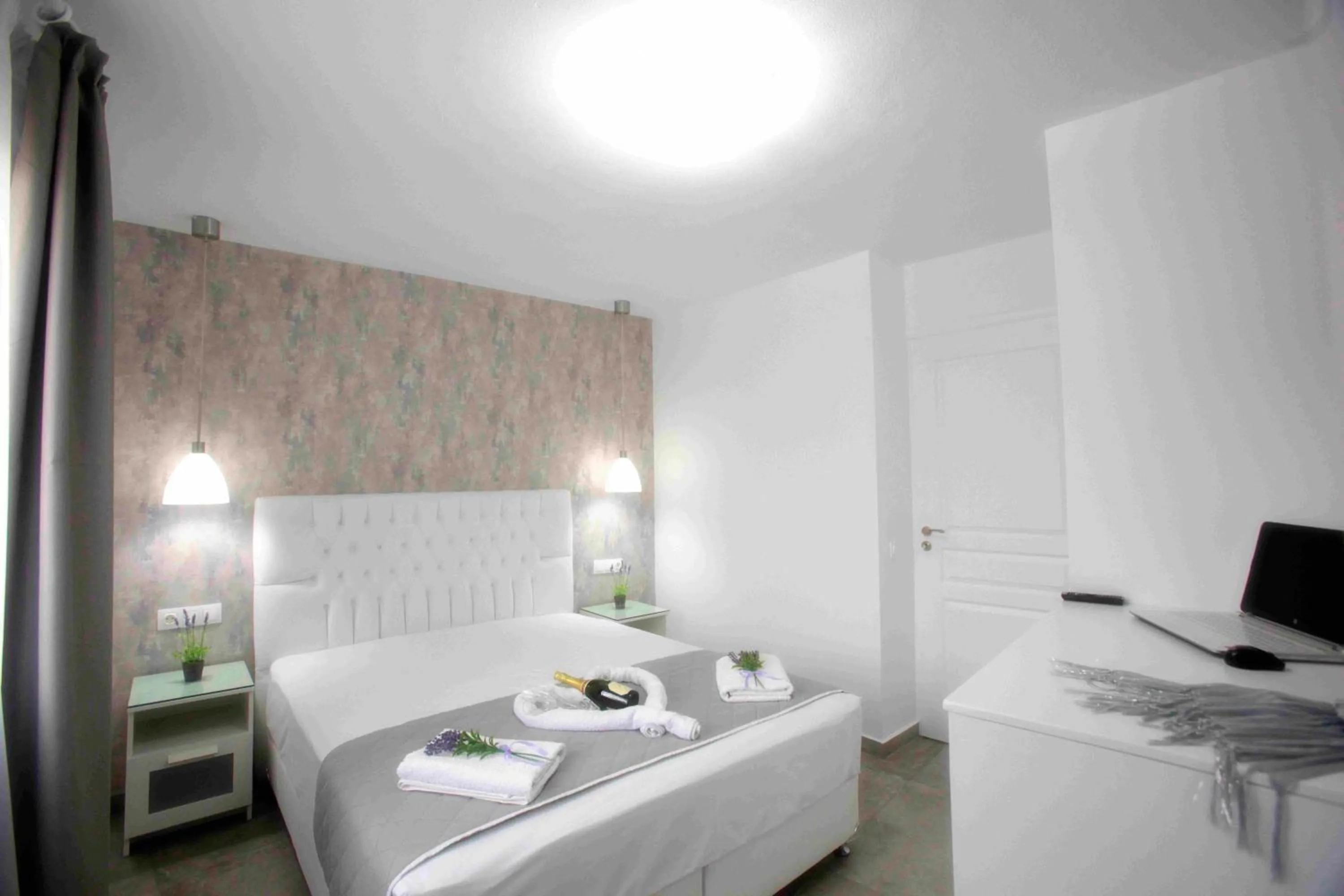 Angels View Apartments