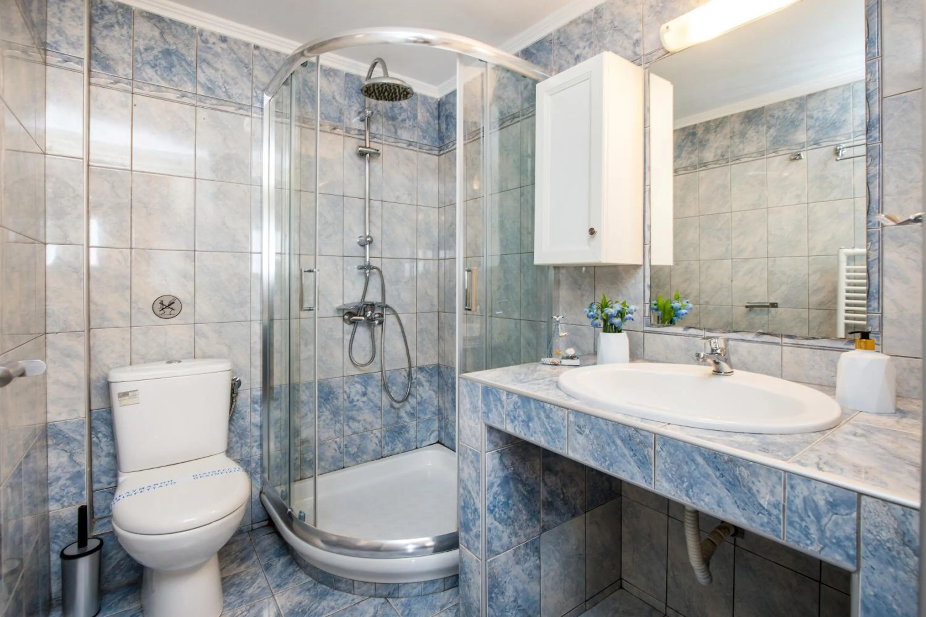 Angels View Apartments