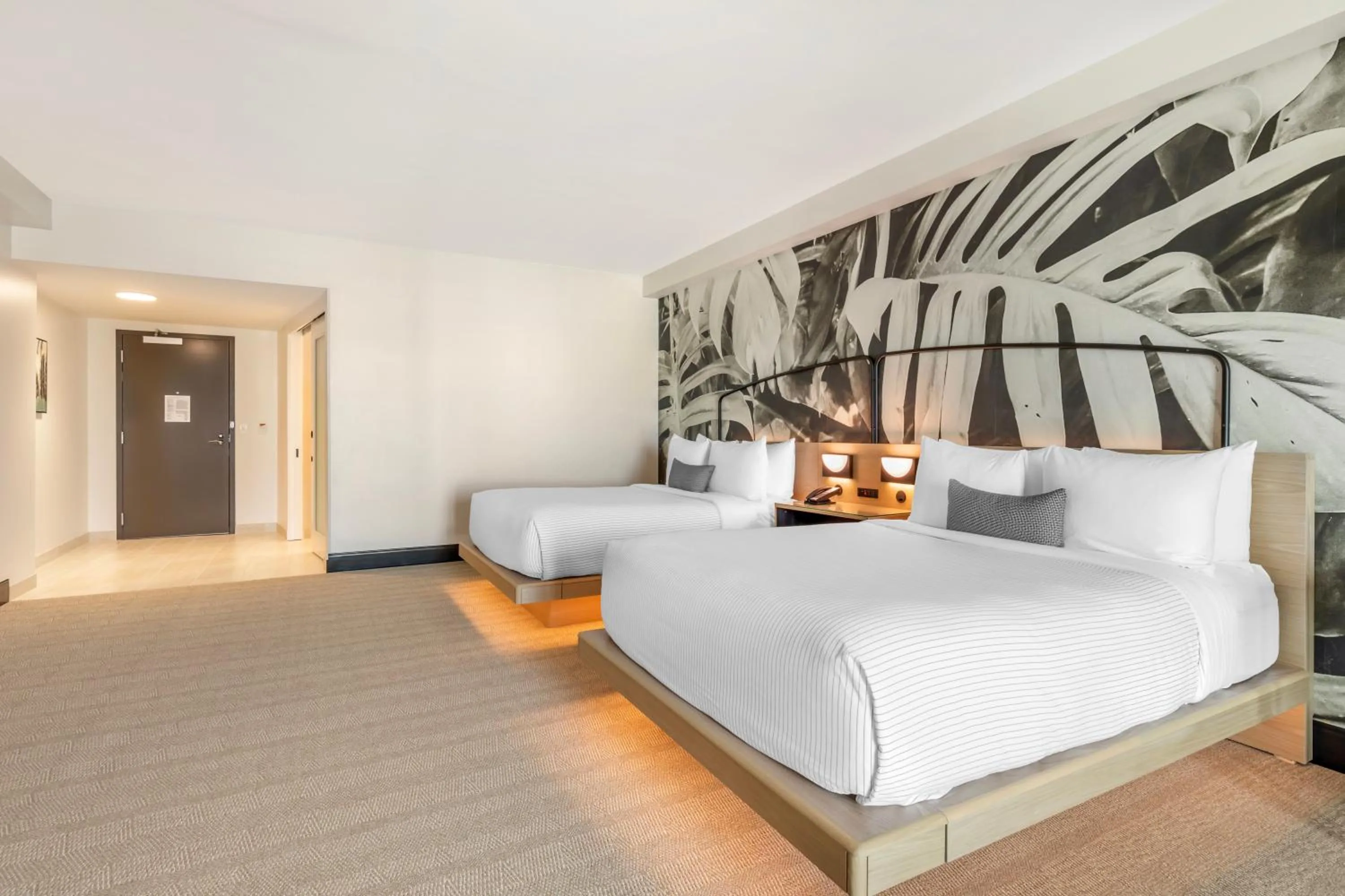 Guests, Bed in Cambria Hotel Rehoboth Beach