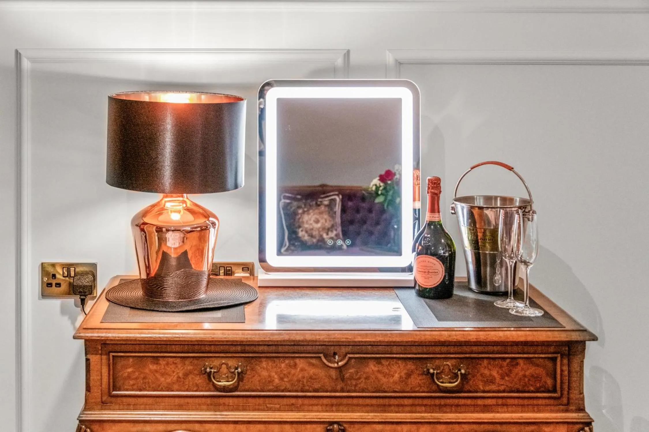 Bedroom in The Ley Arms