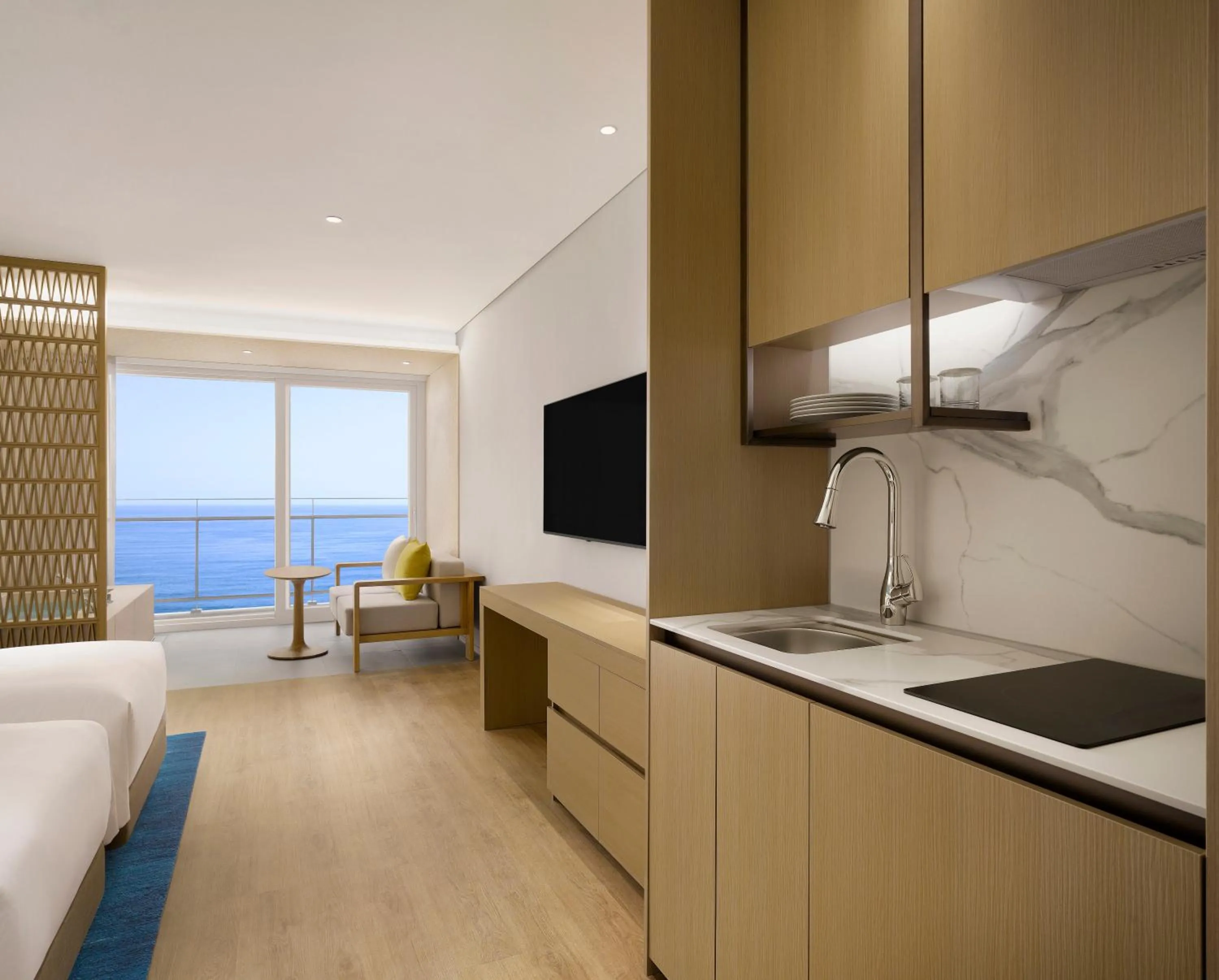 Kitchen or kitchenette in Cassia Sokcho