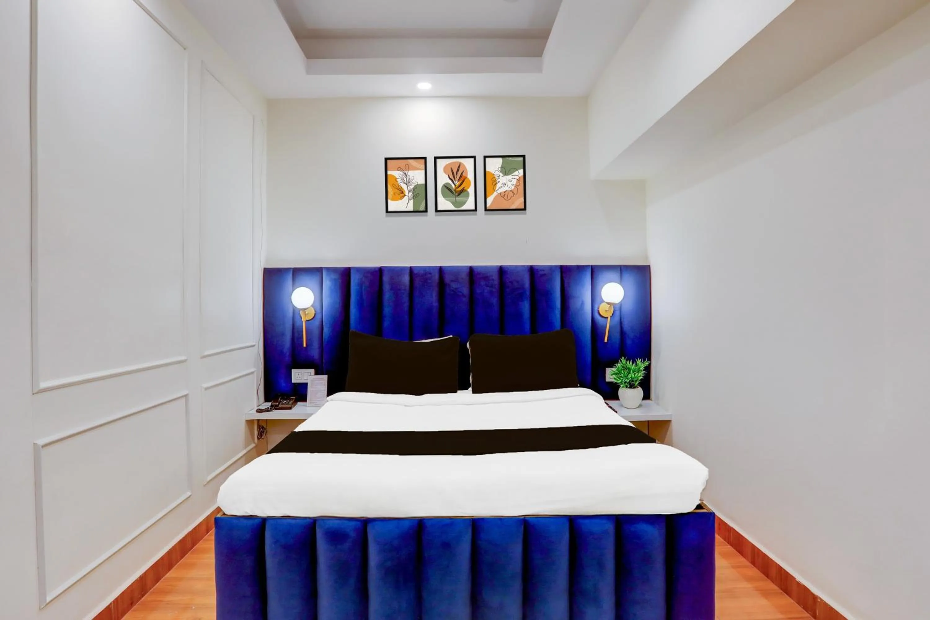 Bedroom, Bed in Super Hotel O Kings Hotel & Banquet