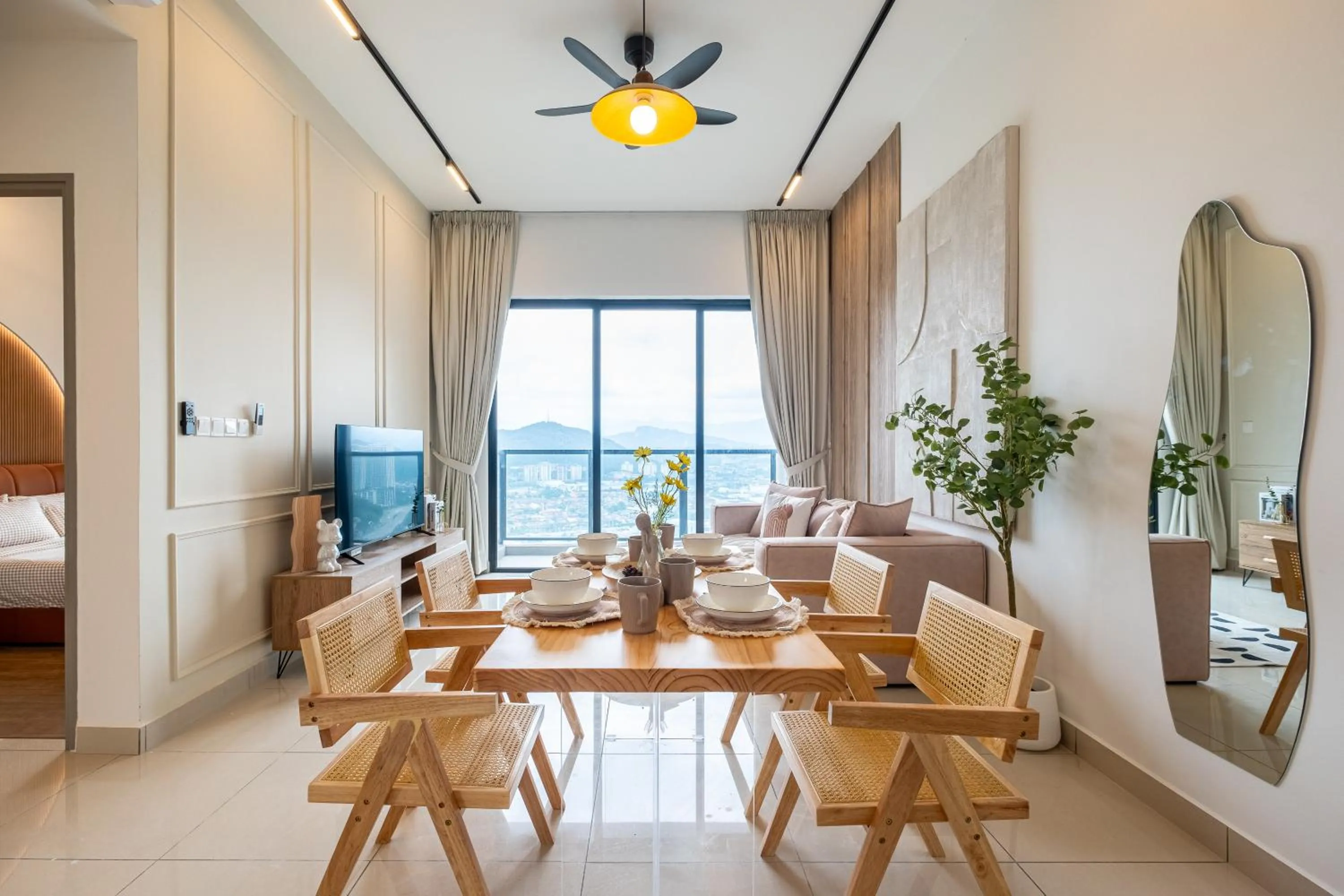 Premium Classy 4Room@Astoria Ampang 12pax 6km KLCC