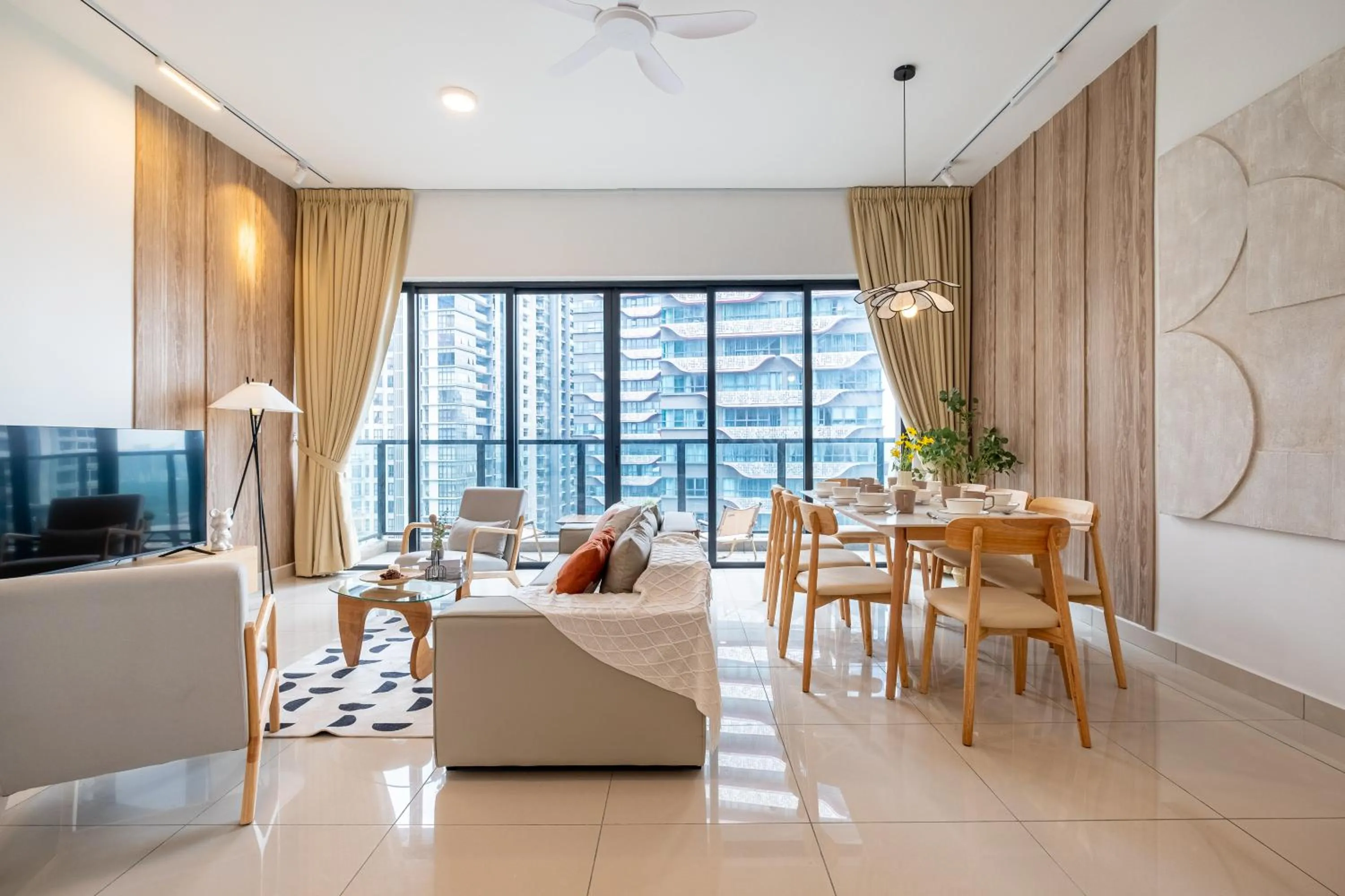 Premium Classy 4Room@Astoria Ampang 12pax 6km KLCC