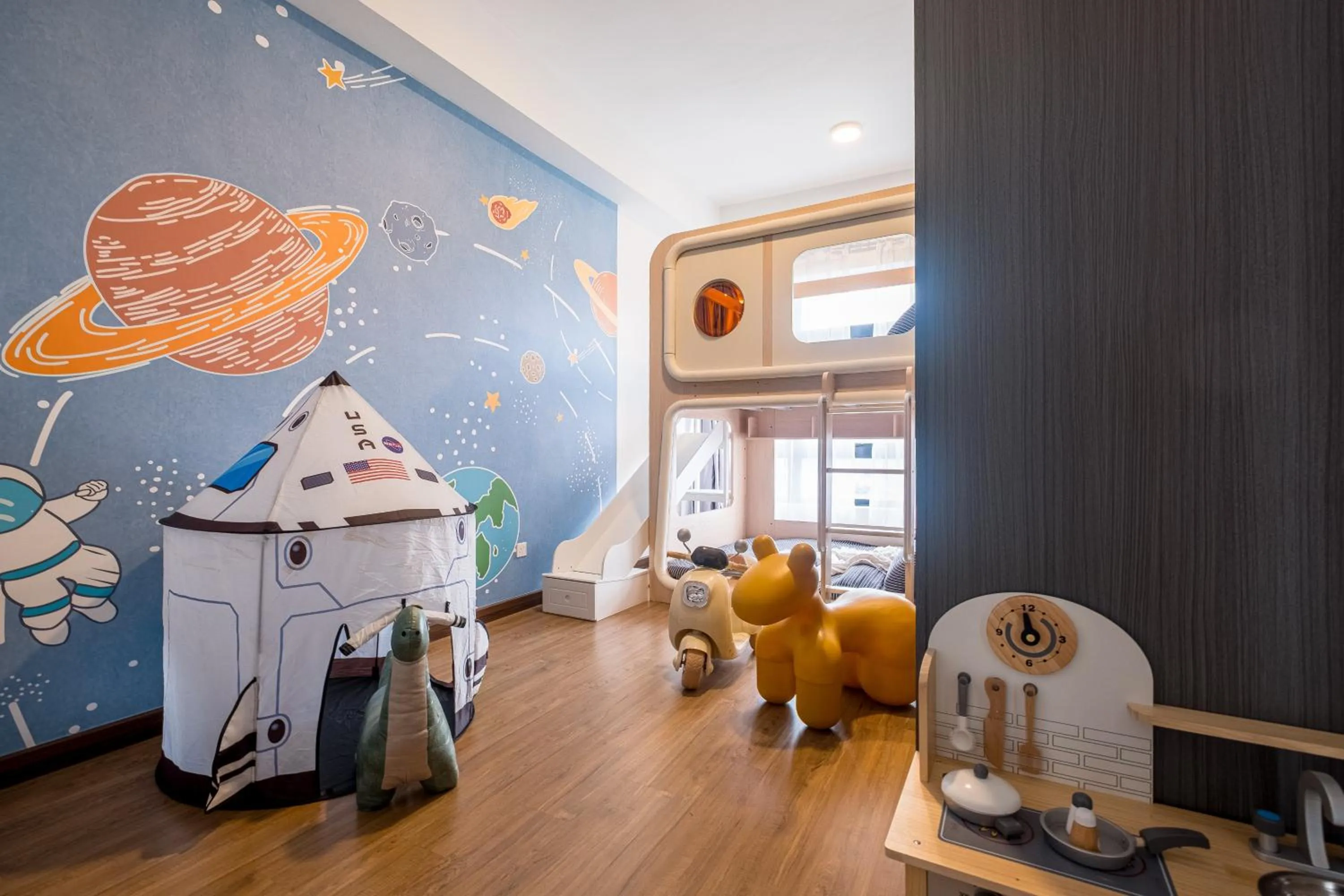 Premium Classy 4Room@Astoria Ampang 12pax 6km KLCC