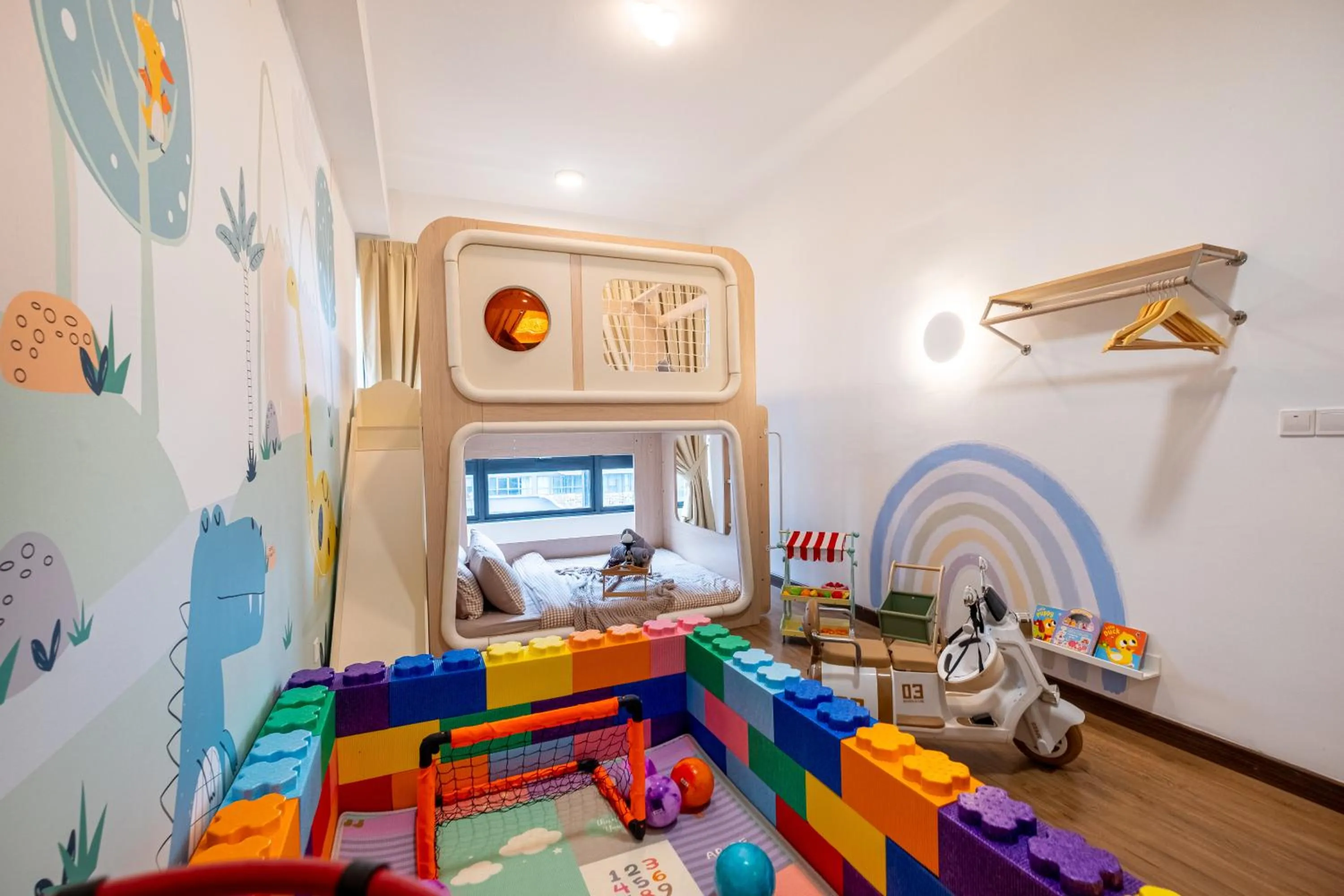 Bed in Premium Classy 4Room@Astoria Ampang 12pax 6km KLCC