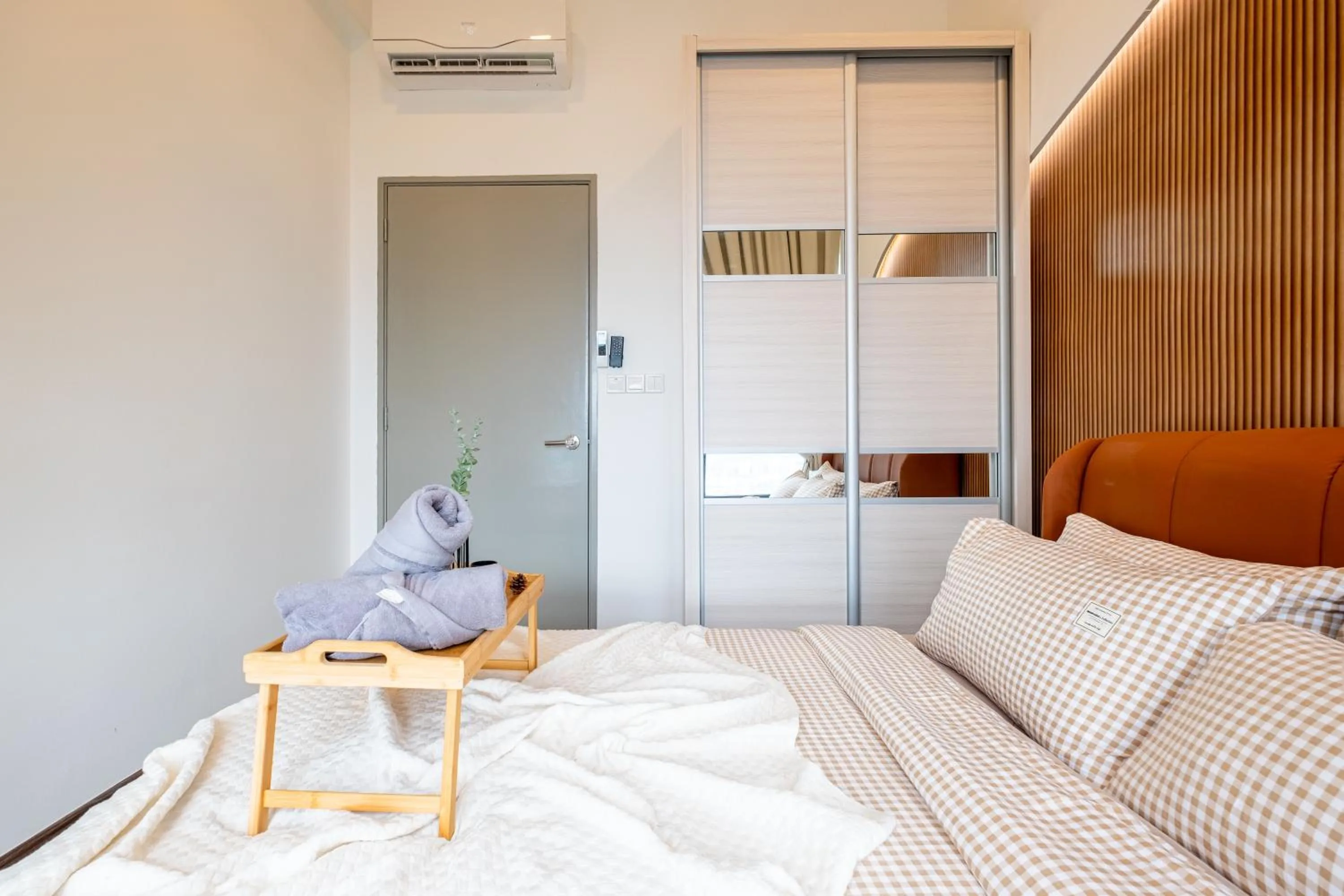 Bed in Premium Classy 4Room@Astoria Ampang 12pax 6km KLCC