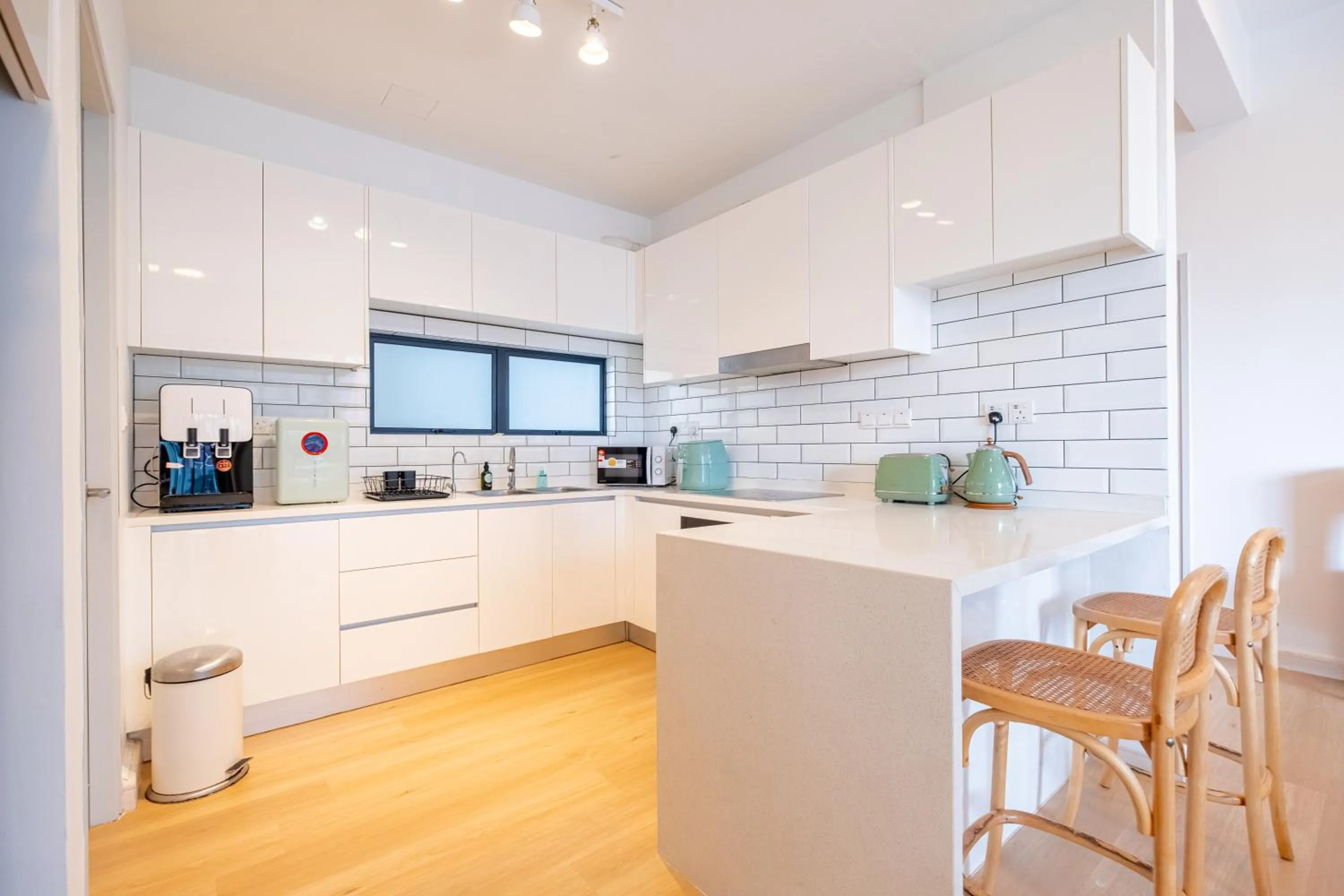 Premium Classy 4Room@Astoria Ampang 12pax 6km KLCC