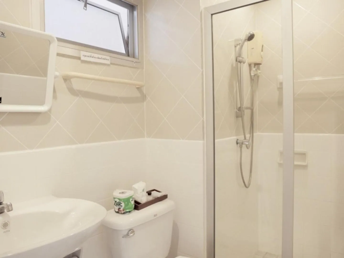 Shower in Kiatthada Resort