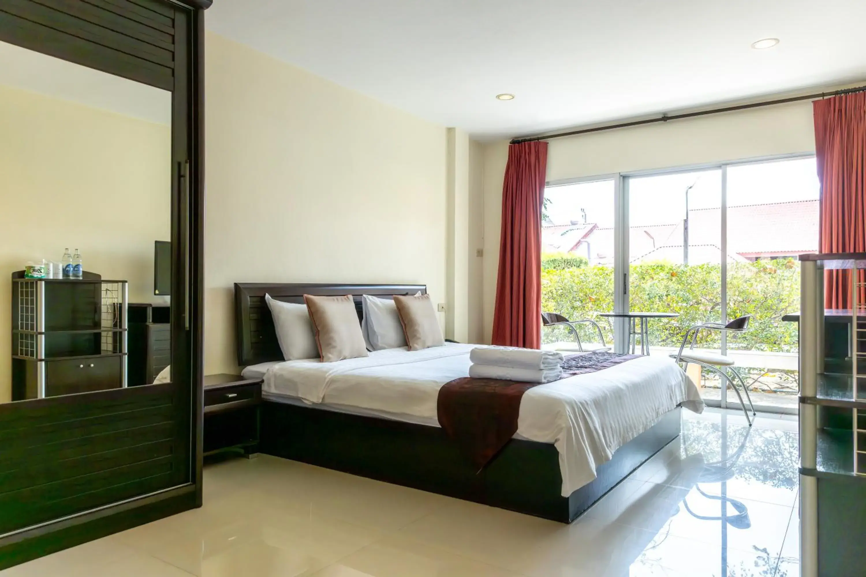 Superior King Room in Kiatthada Resort Superior King Room in Kiatthada Resort
