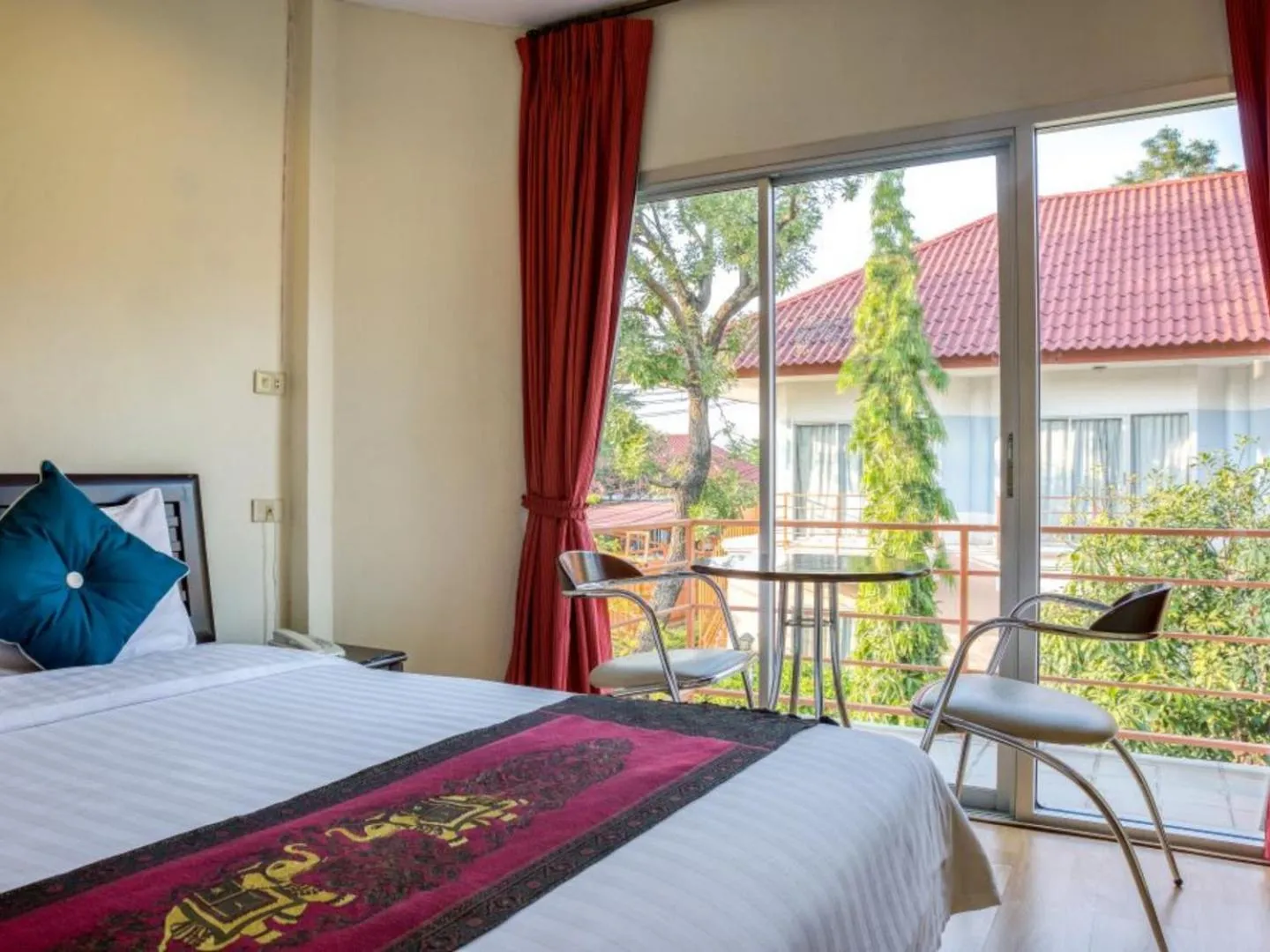 Bed in Kiatthada Resort