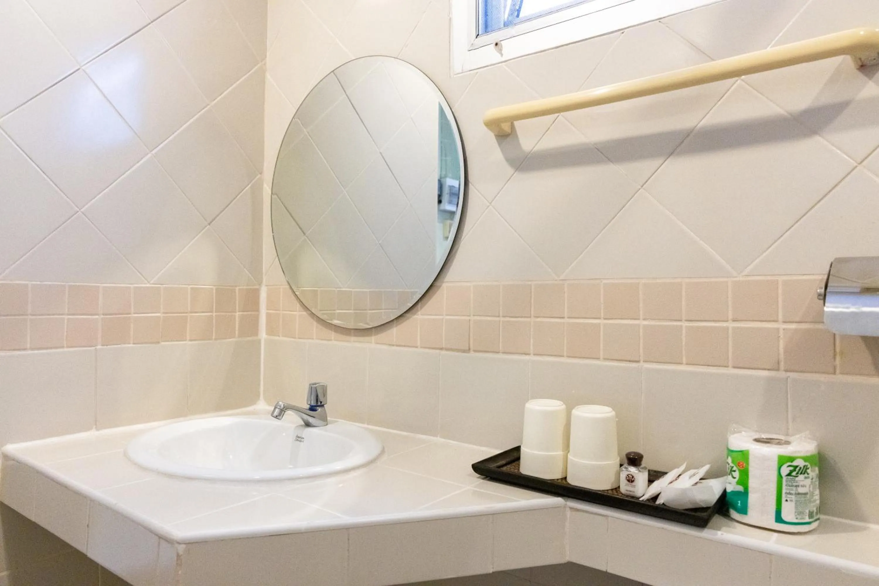 Bathroom in Kiatthada Resort