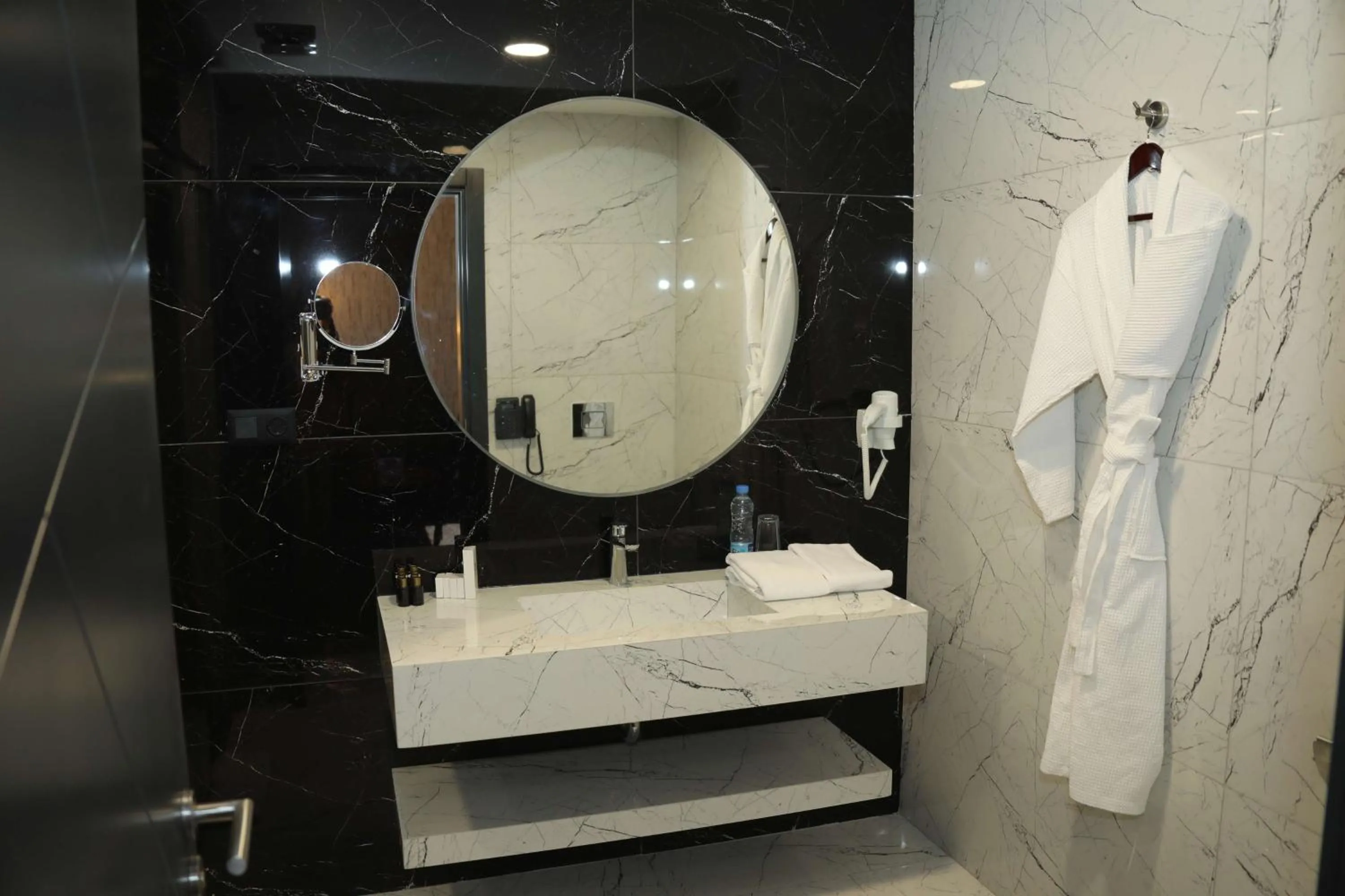 Bathroom in Best Western Premier DJ Hotel