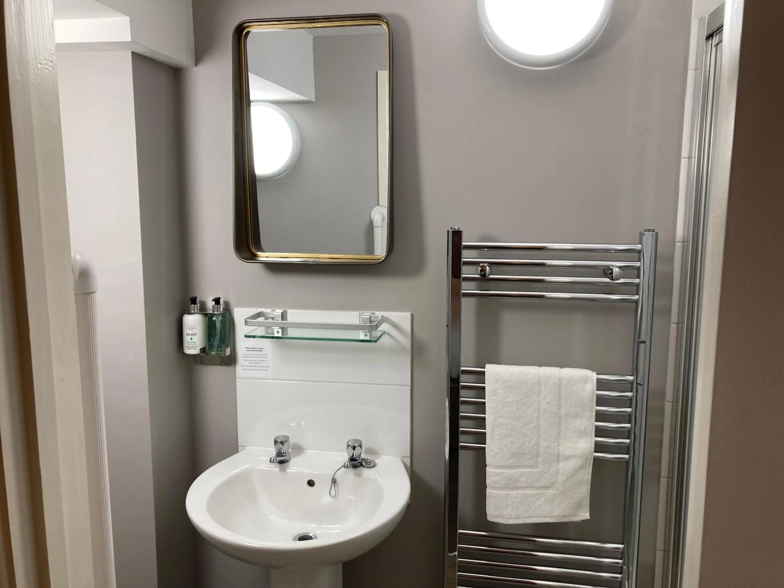 Bathroom in The Lobster