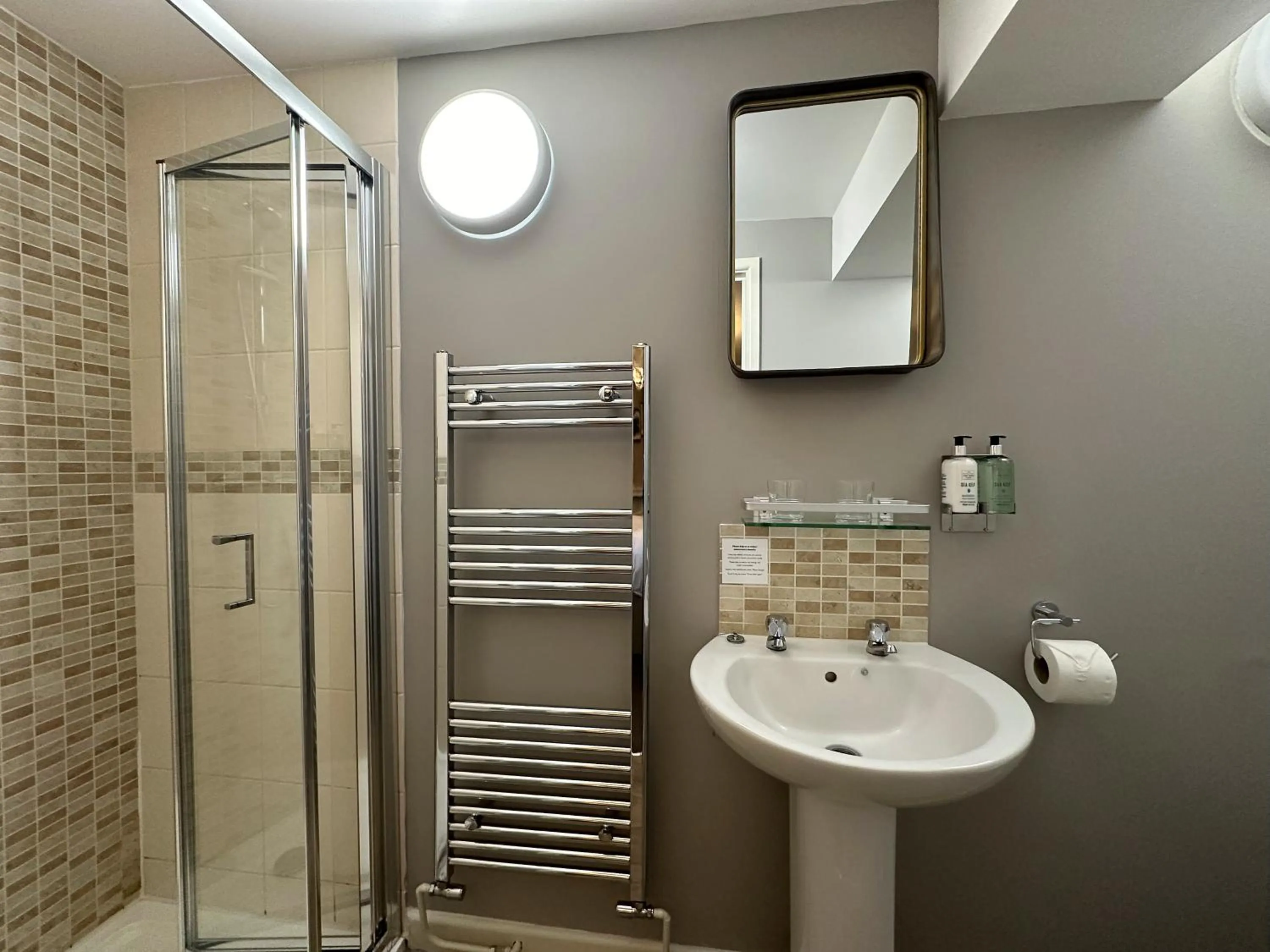 Bathroom in The Lobster