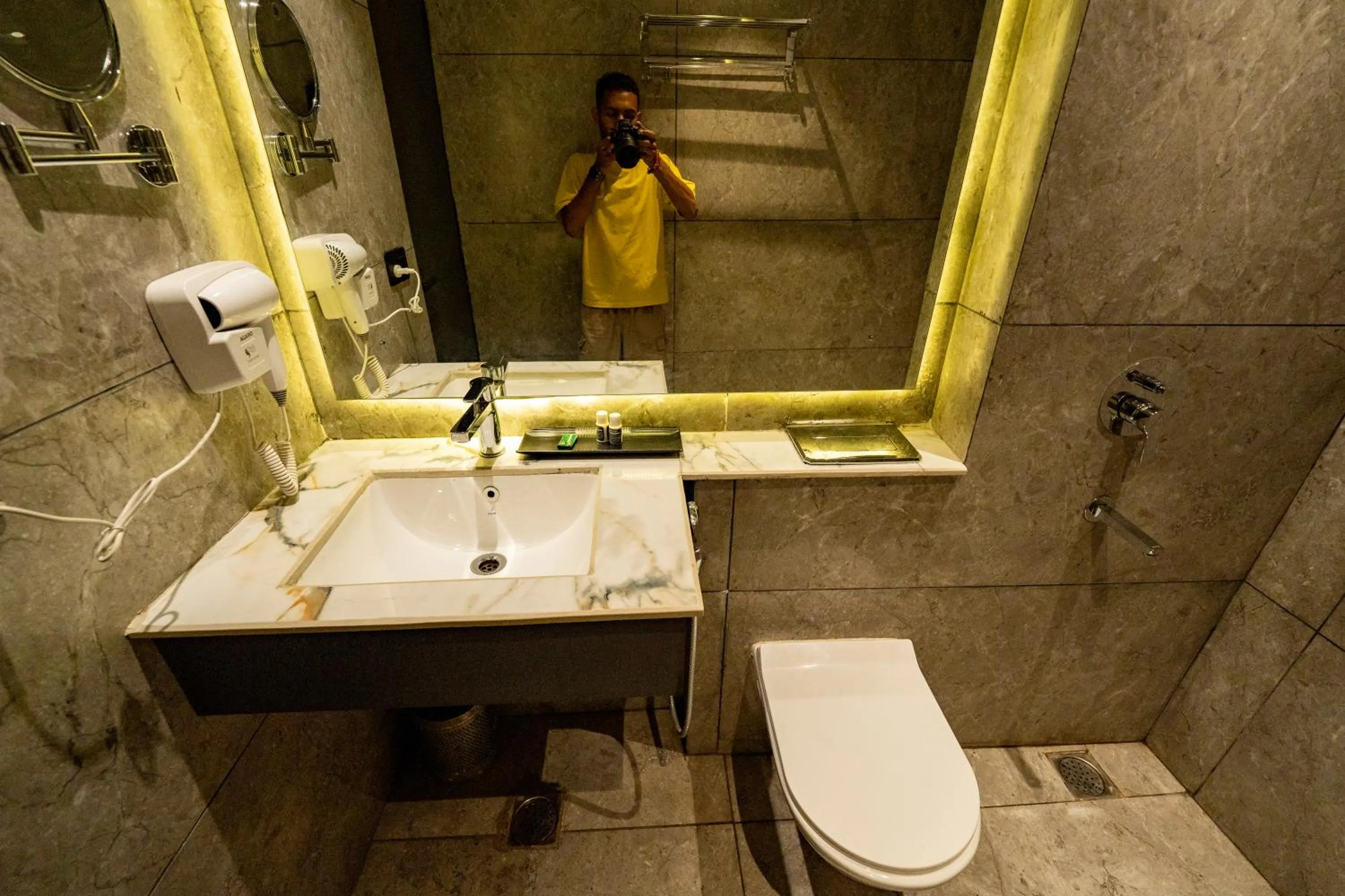 Toilet in SKI Hotels and Resorts Rishikesh