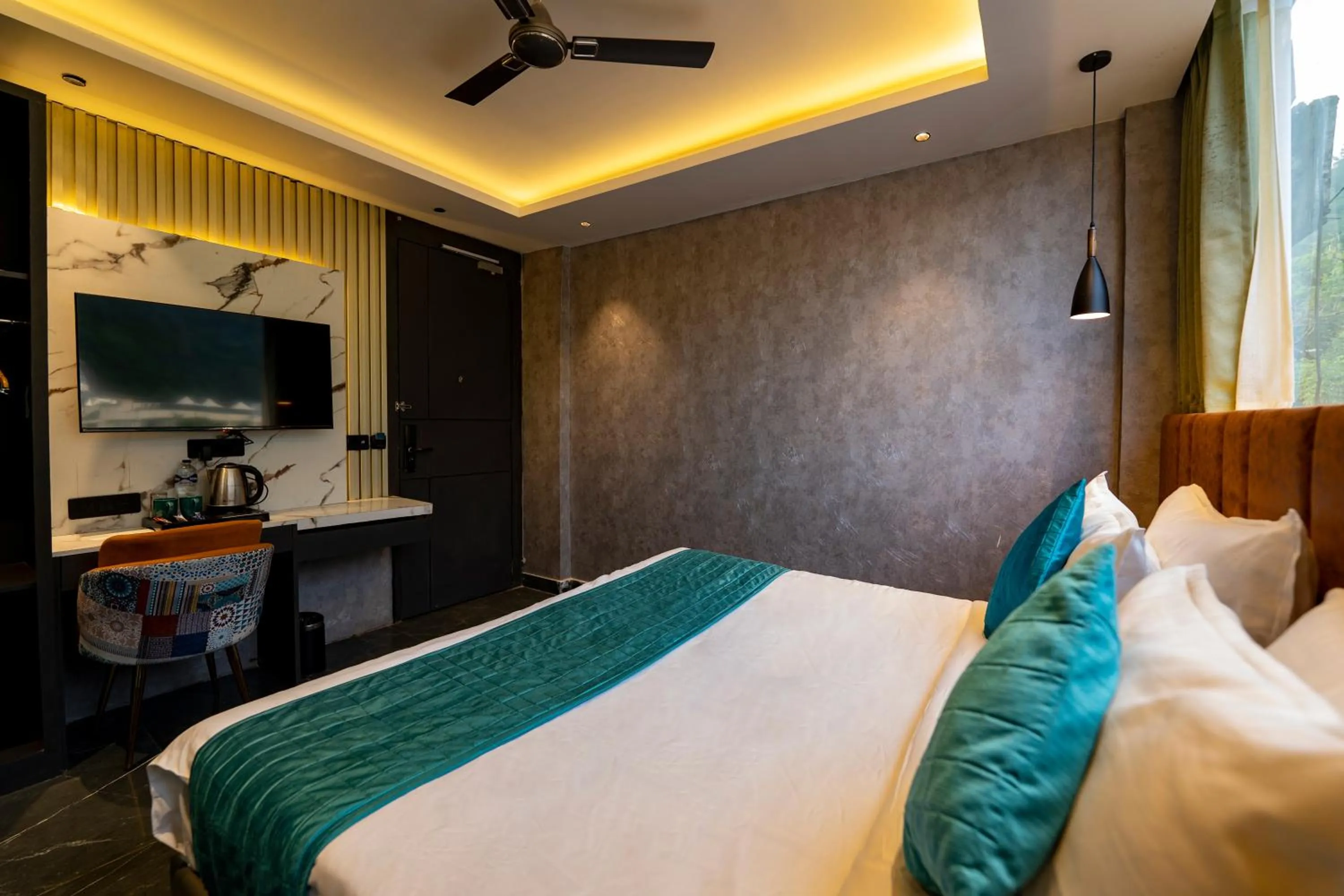 Bed in SKI Hotels and Resorts Rishikesh