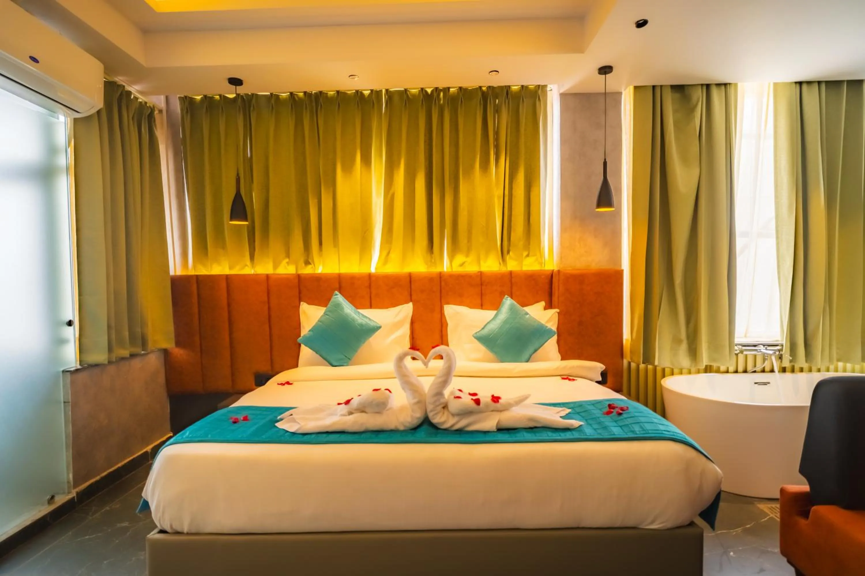 Bedroom, Bed in SKI Hotels and Resorts Rishikesh